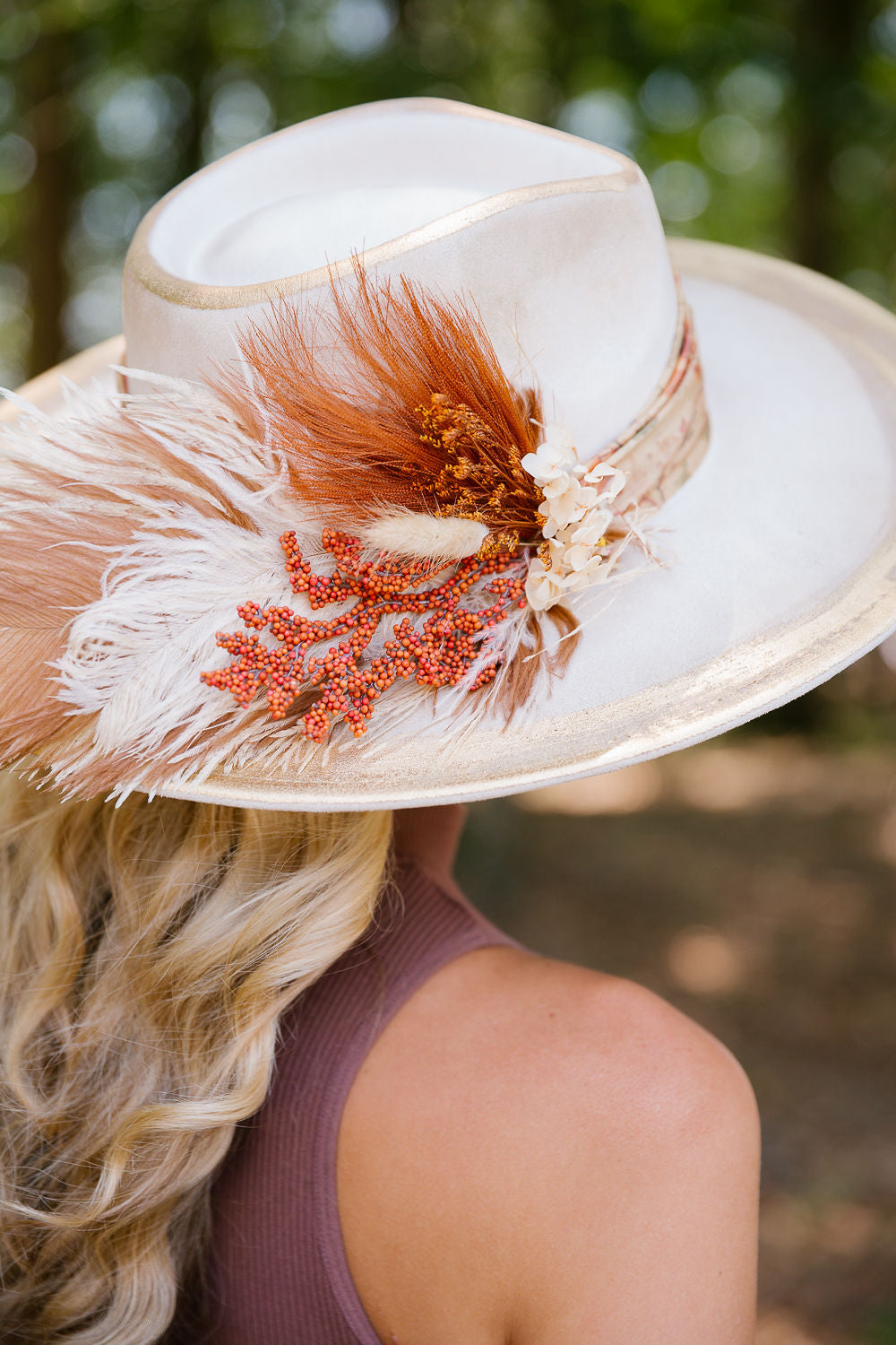 THE FALL FEATHER DARLING RANCHER HAT RANCHER HAT Judith March