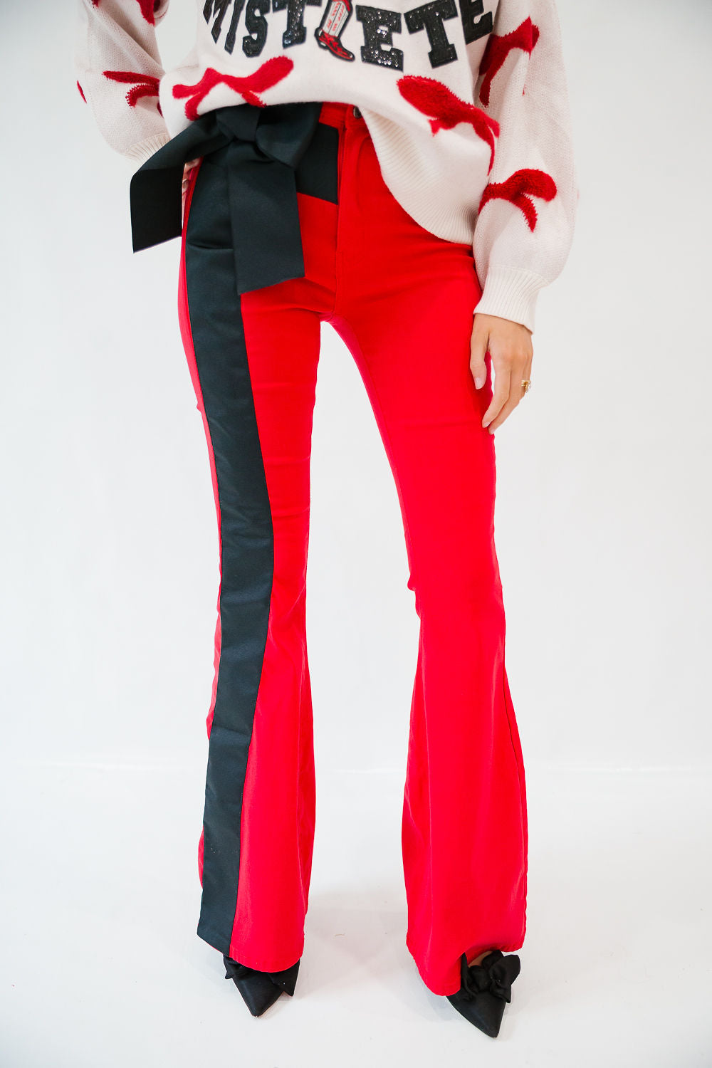 HOLIDAY SEASON RED FLARES FLARES Judith March