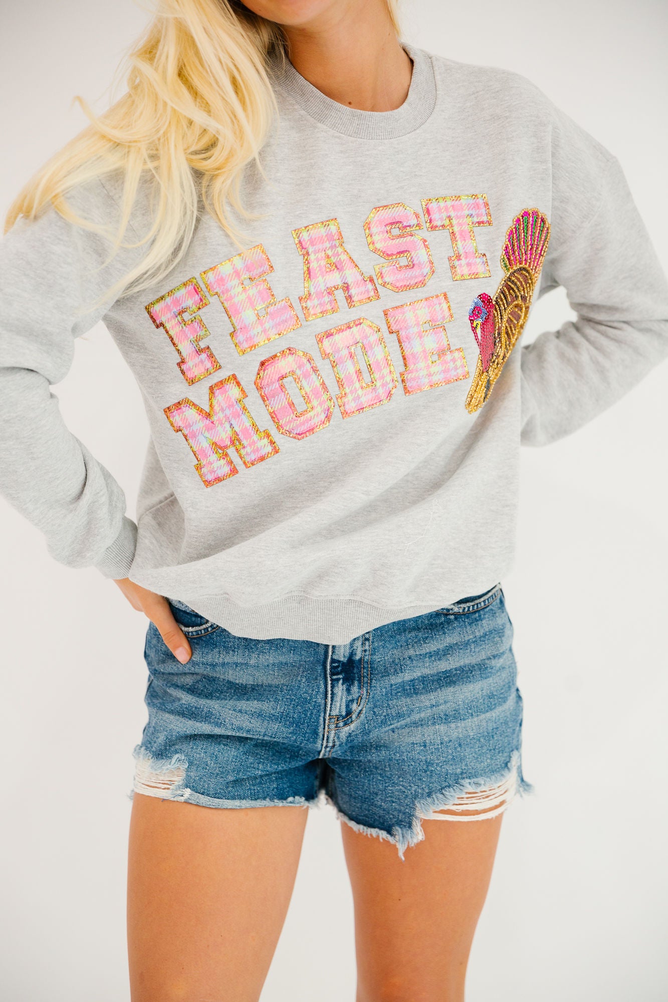 FEAST MODE GREY PULLOVER PULLOVER Judith March