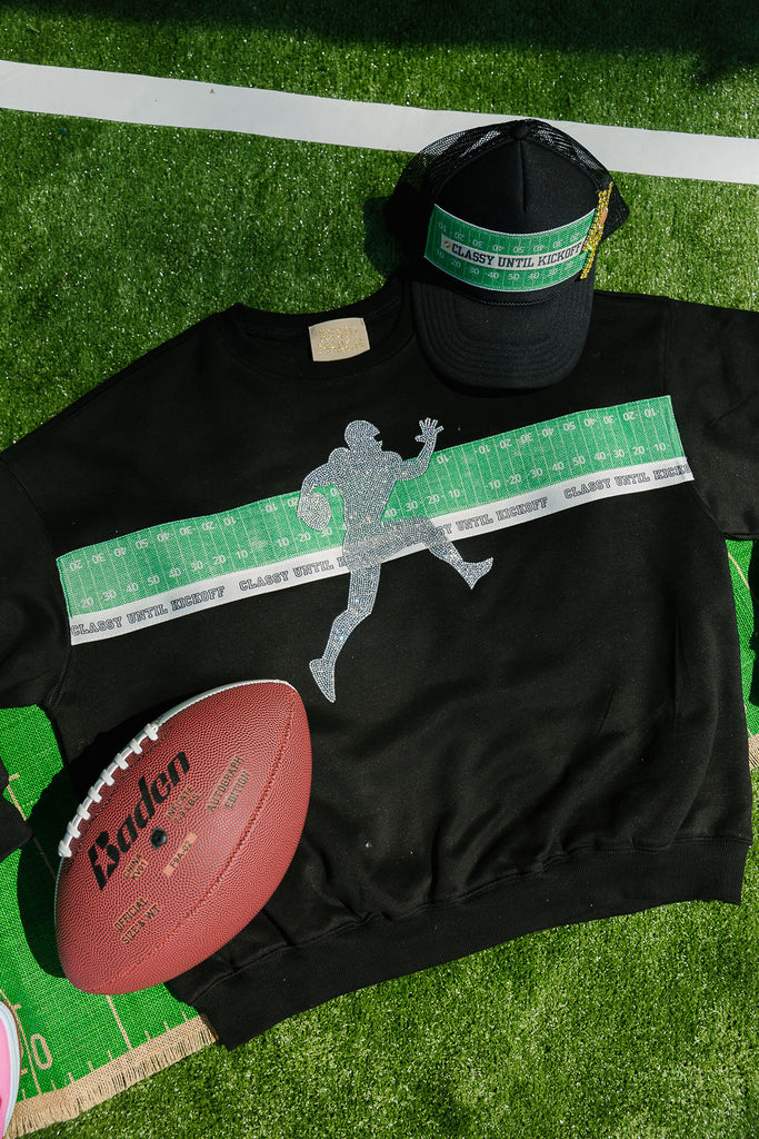DOWN THE FIELD BLACK TRUCKER HAT TRUCKER HAT Judith March   