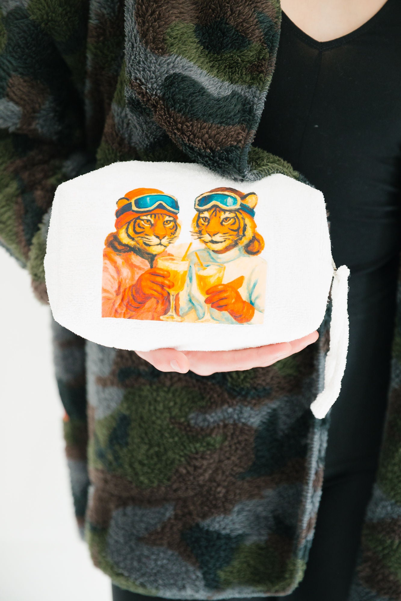 APRÈS TIGER SMALL TERRY BAG BAG Judith March