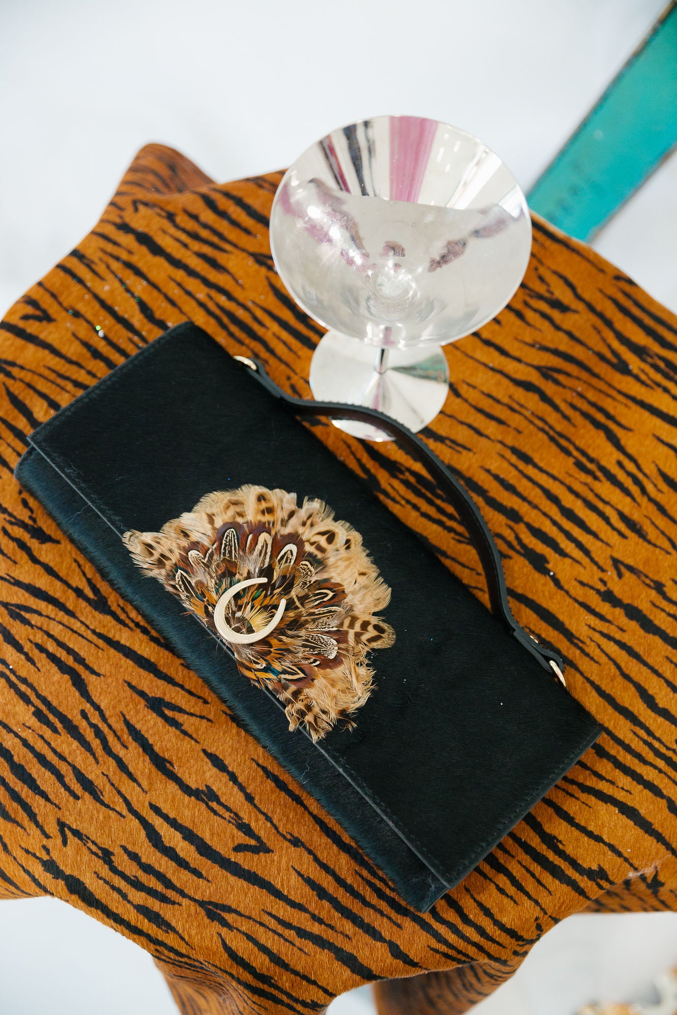 LUCKY FEATHER BLACK HANDBAG Clutch Judith March