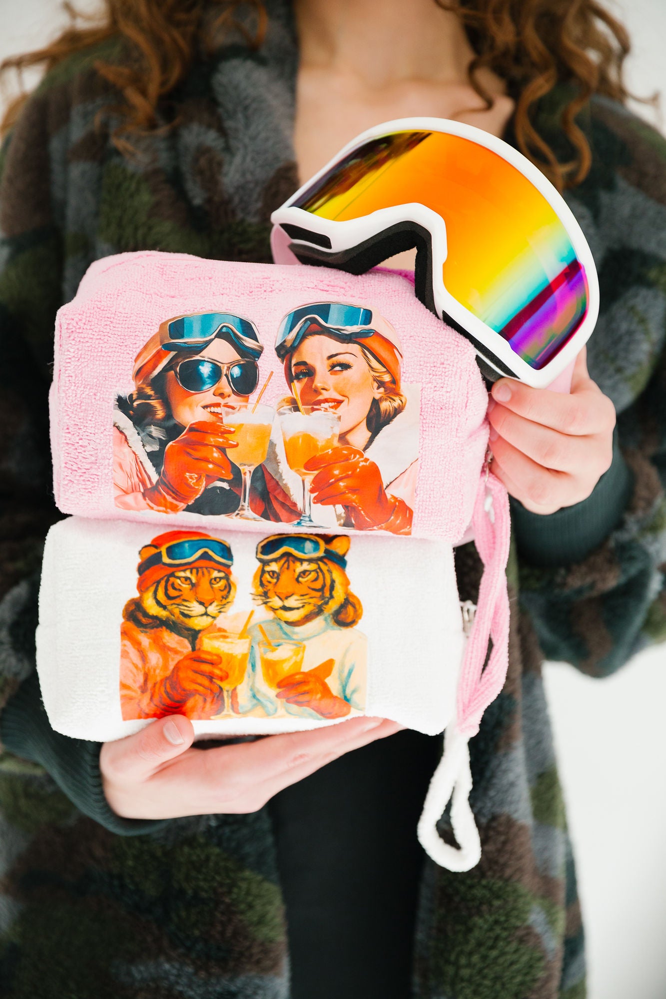 APRÈS TIGER SMALL TERRY BAG BAG Judith March