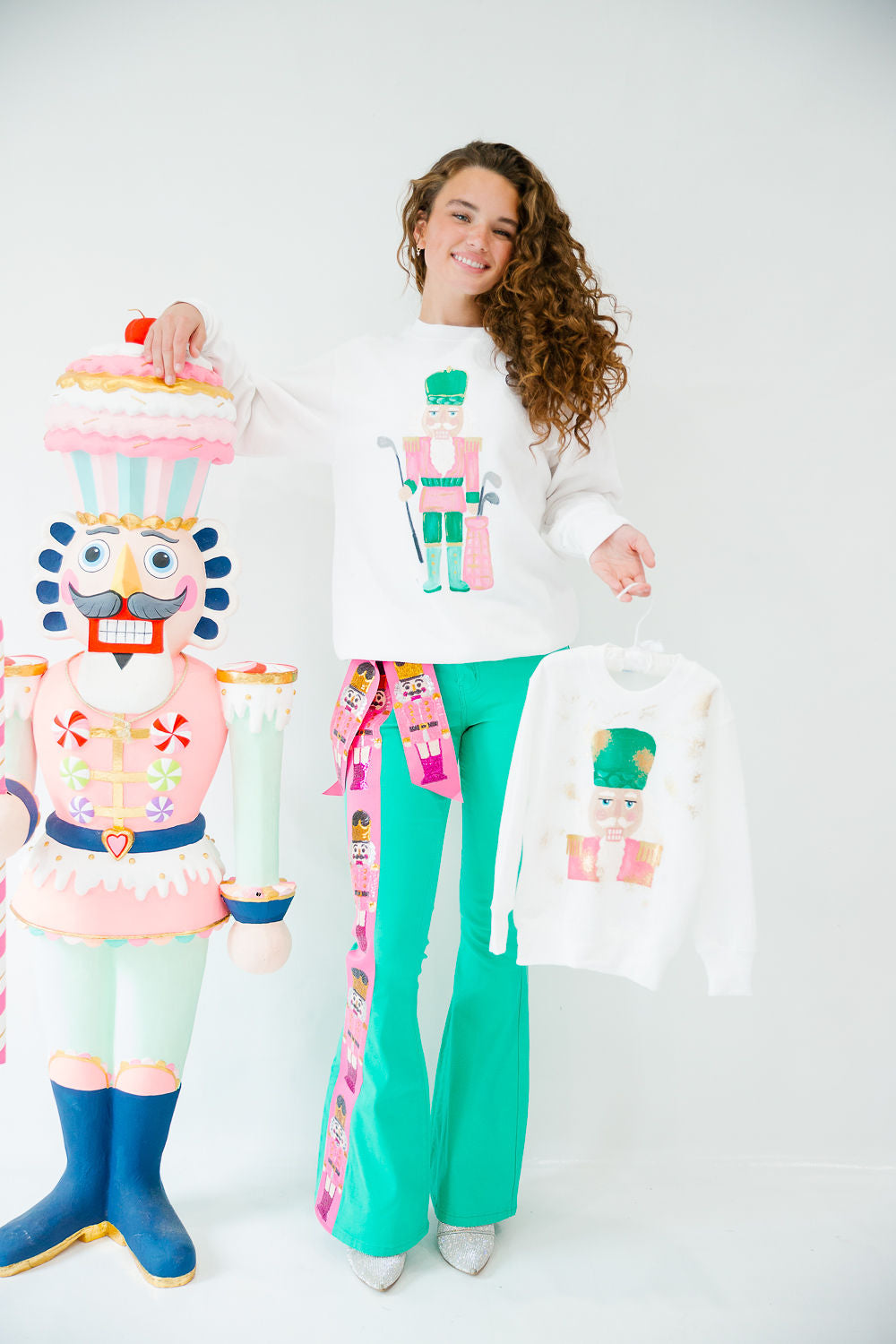 BALLET AND BIRDIES HAND PAINTED WHITE PULLOVER PULLOVER Judith March