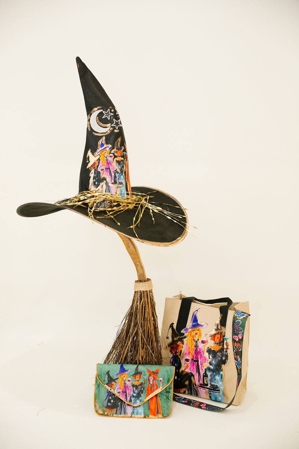 MIDNIGHT COVEN HEIRLOOM WITCH HAT
