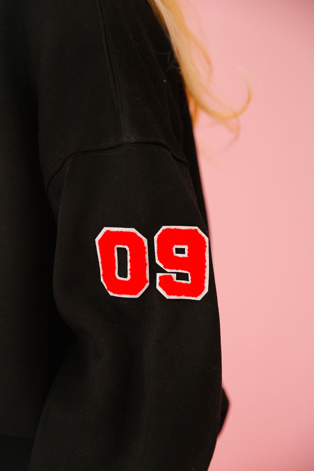 CUSTOM SOCCER PATCH NUMBER PULLOVER PULLOVER Judith March