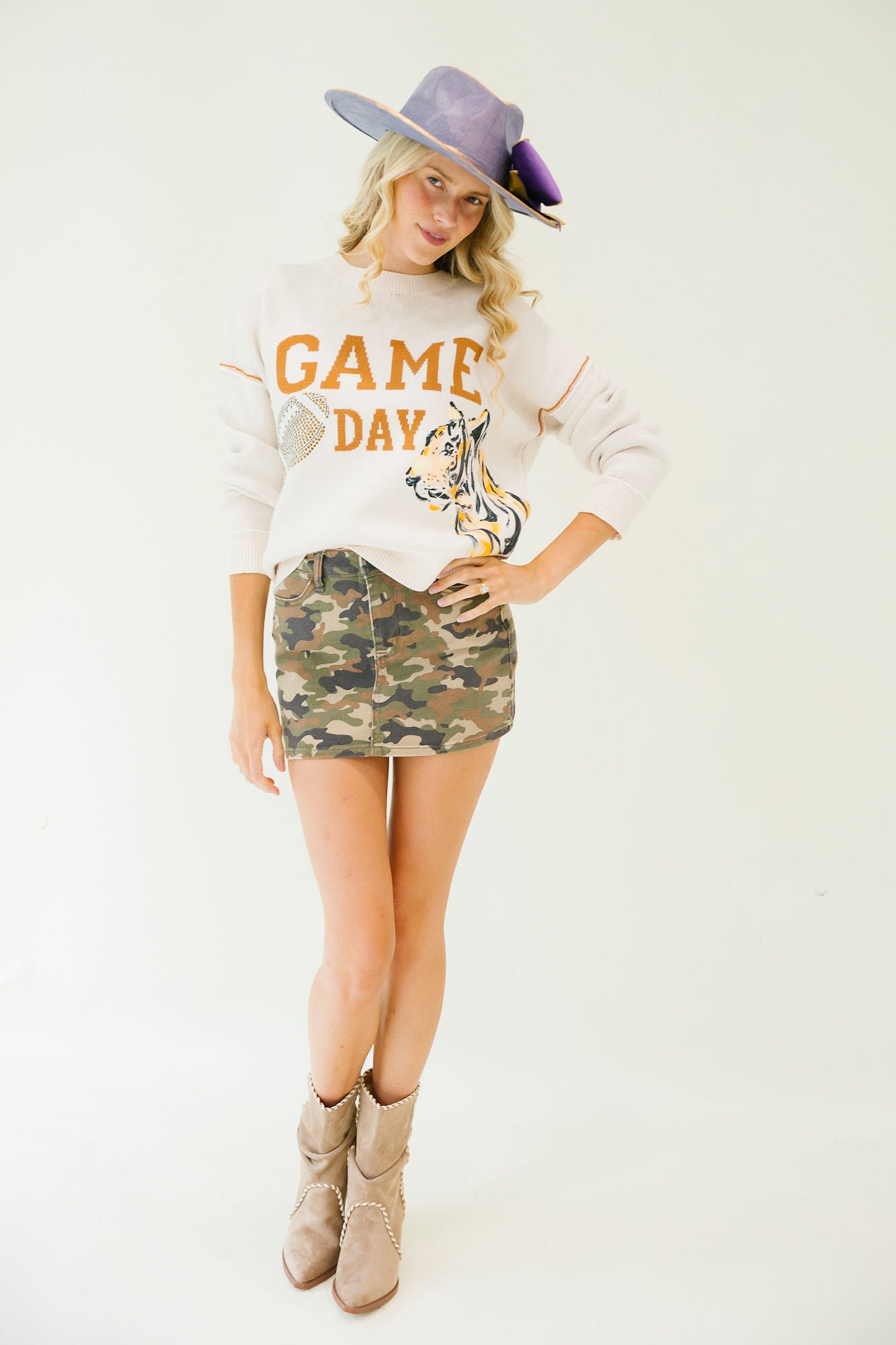 GAME DAY TIGER SWEATER SWEATER Judith March