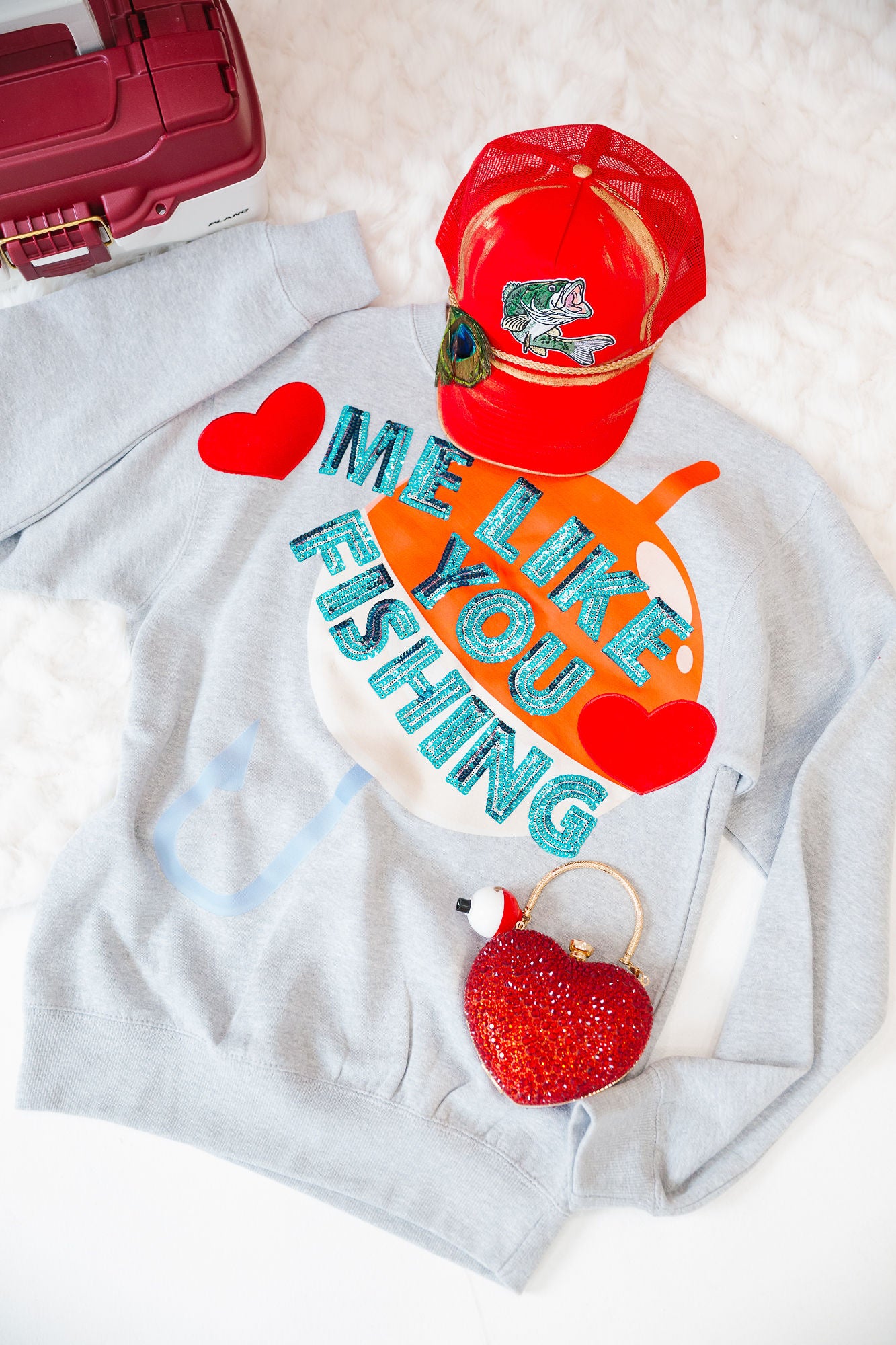 LOVE ME LIKE YOU LOVE FISHING GREY PULLOVER PULLOVER Judith March