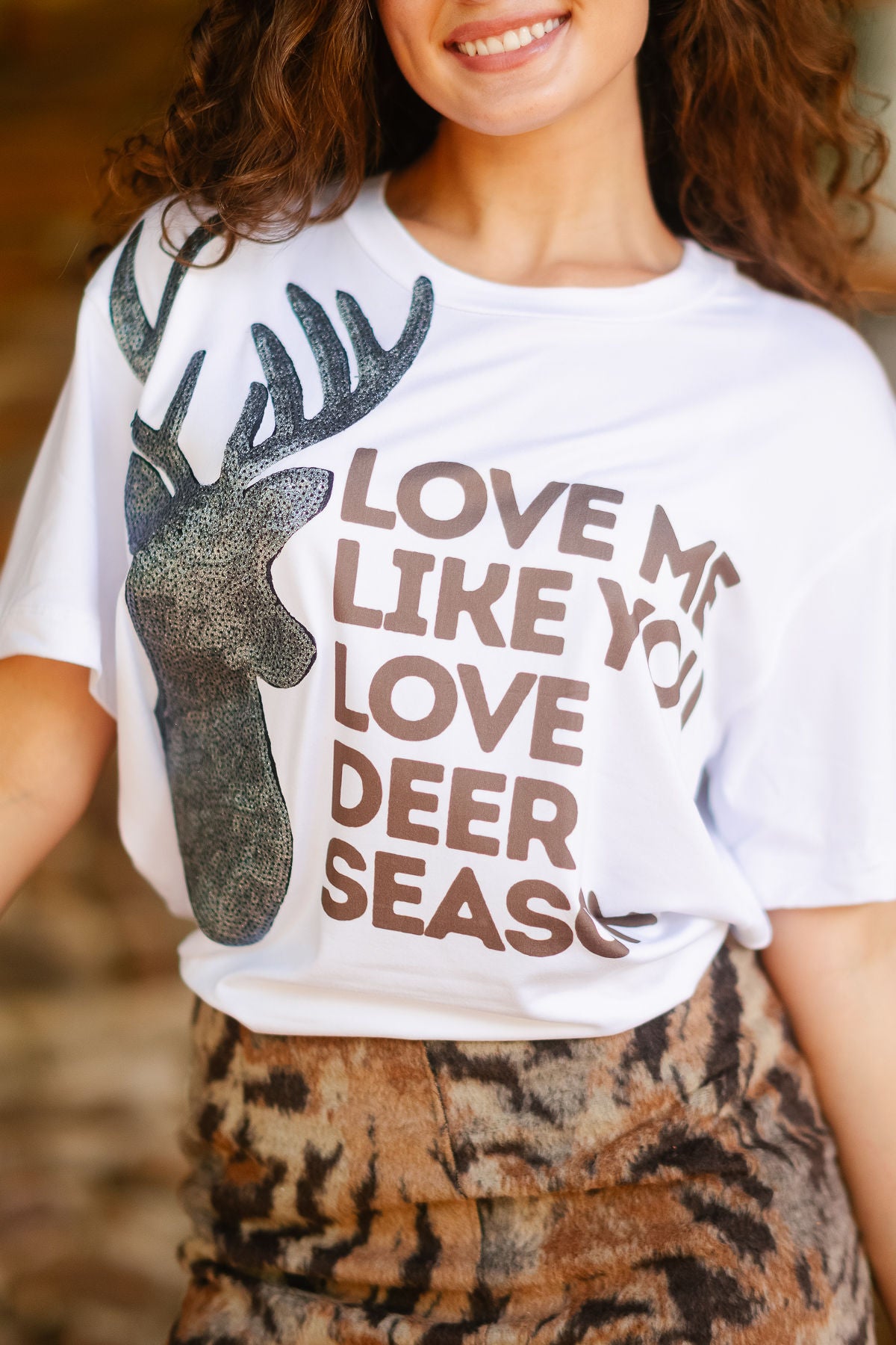 LOVE ME LIKE YOU LOVE DEER SEASON TEE TEE Judith March