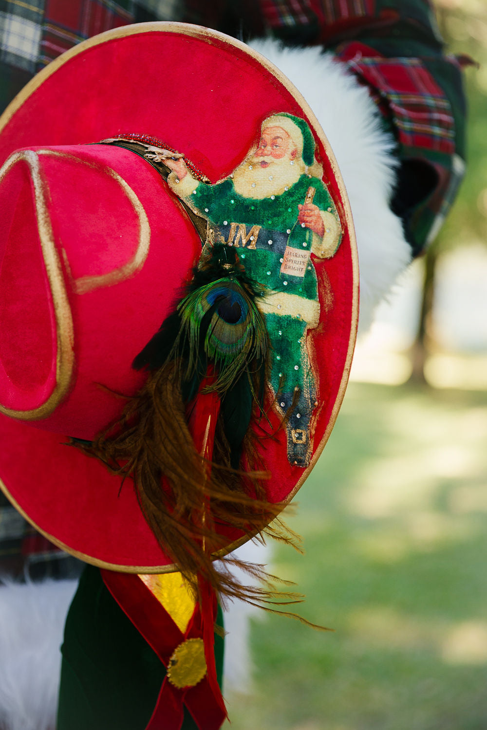 MAKING SPIRITS BRIGHT RED RANCHER HAT RANCHER HAT Judith March