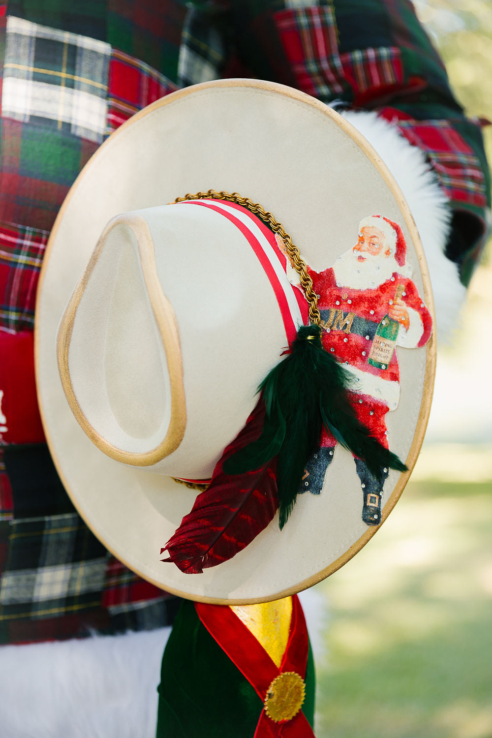 MAKING SPIRITS BRIGHT CREAM RANCHER HAT RANCHER HAT Judith March