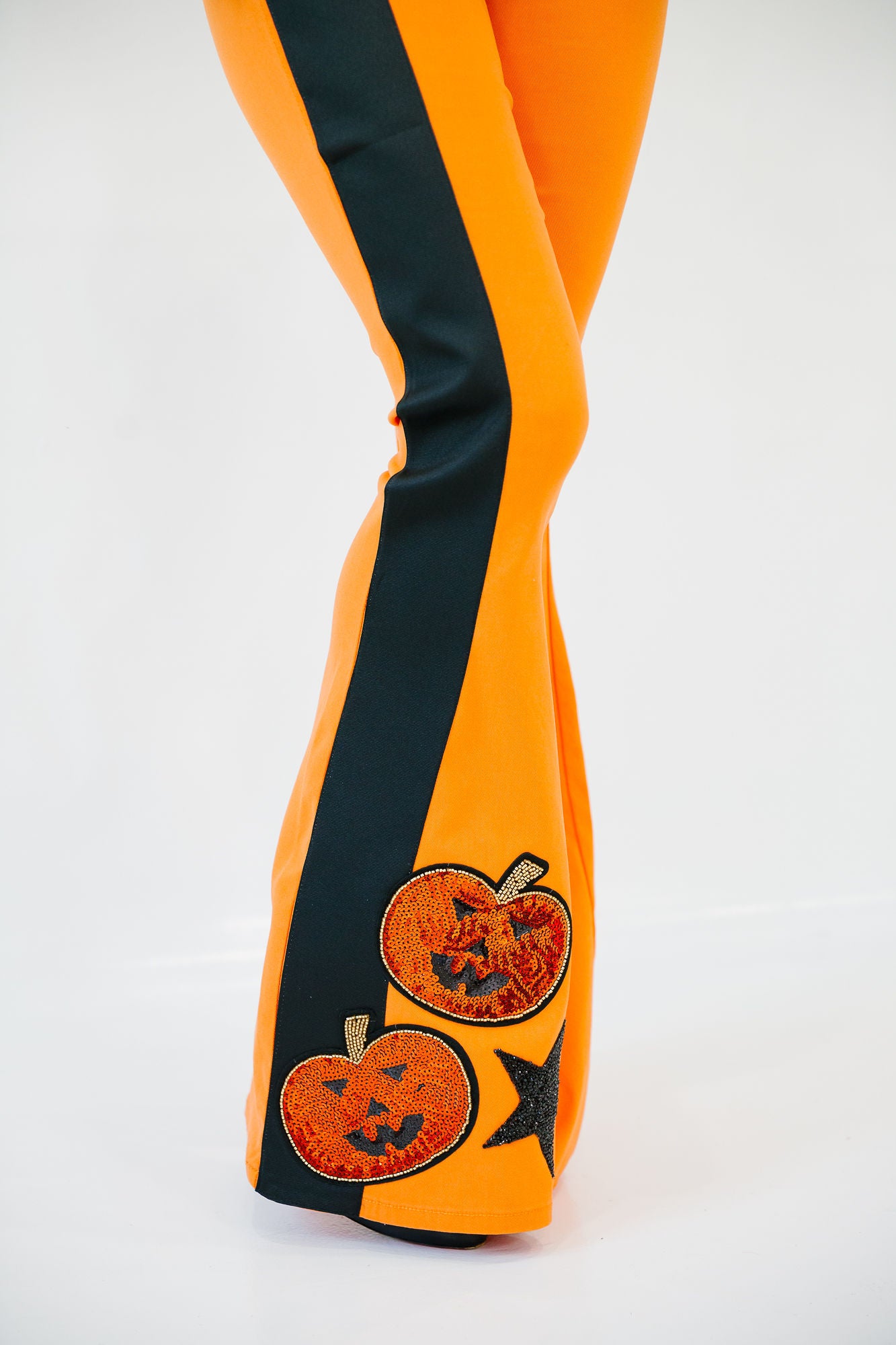 PUMPKIN SEASON BOW FLARES FLARES Judith March