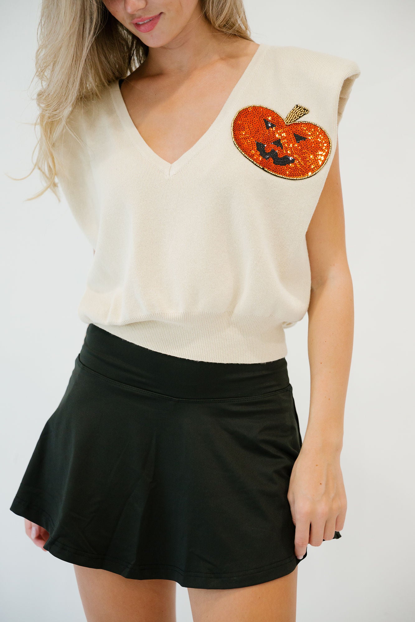 PUMPKIN PATCH SLEEVELESS SWEATER SWEATER Judith March