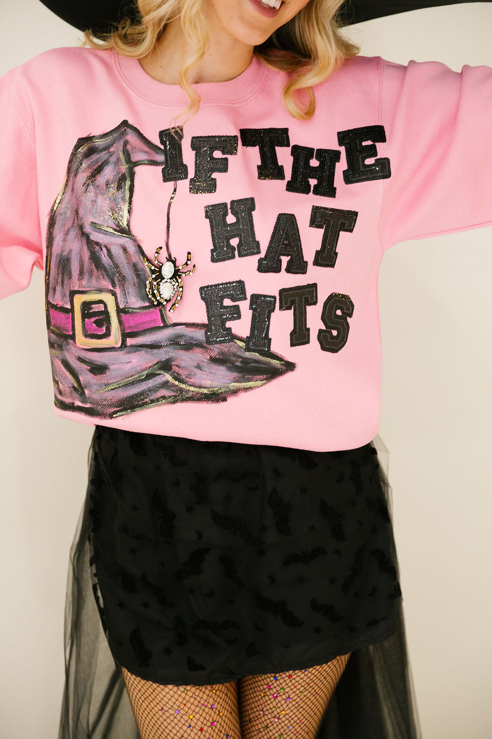 IF THE HAT FITS PINK PULLOVER PULLOVER Judith March