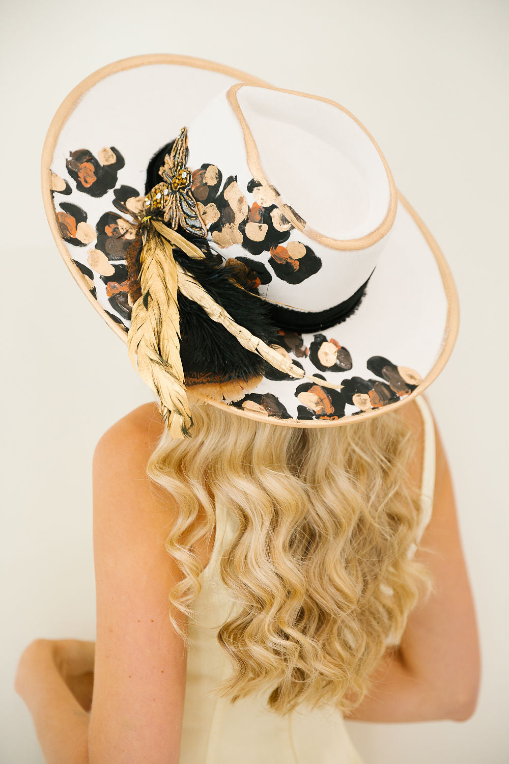 THE WILD HONEY HAND PAINTED RANCHER HAT RANCHER HAT Judith March