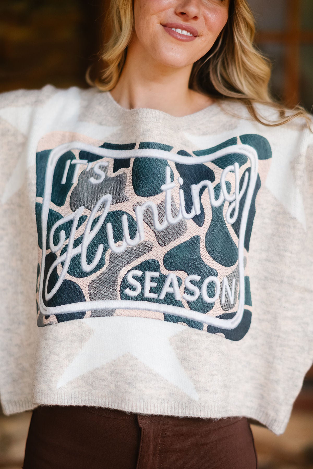 IT'S HUNTING SEASON CREAM STAR SWEATER SWEATER Judith March