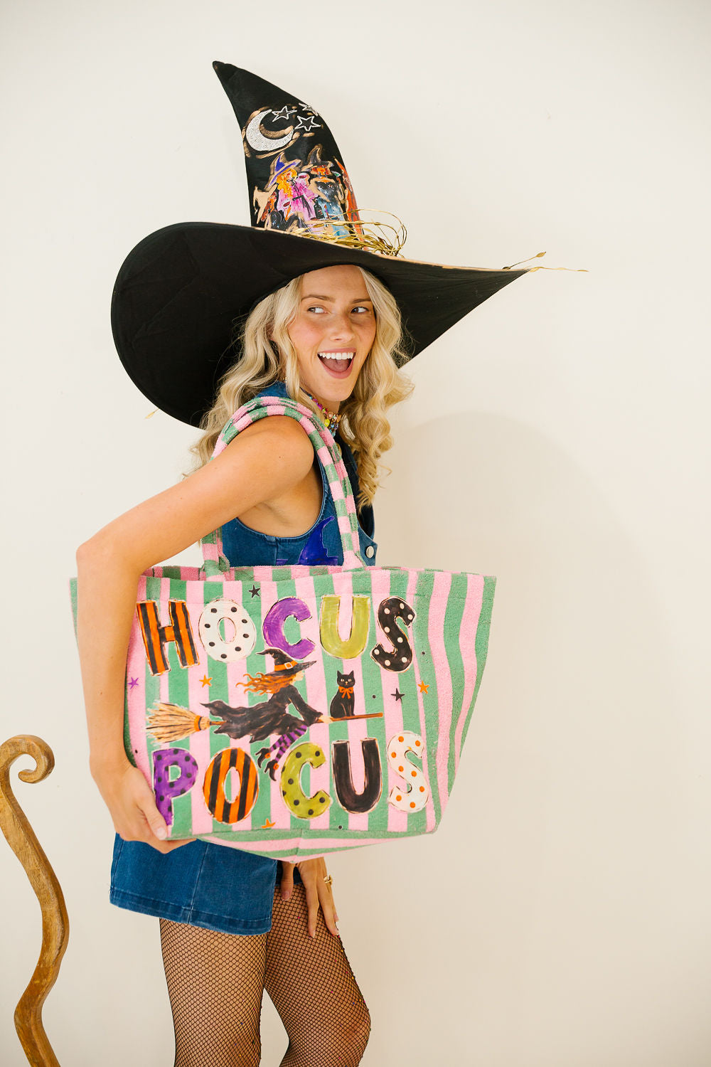 HOCUS POCUS STRIPED BAG Clutch Judith March