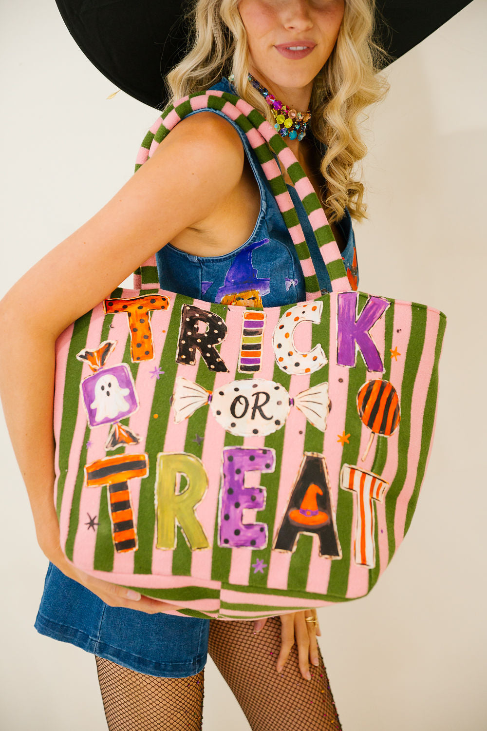 HOCUS POCUS STRIPED BAG Clutch Judith March