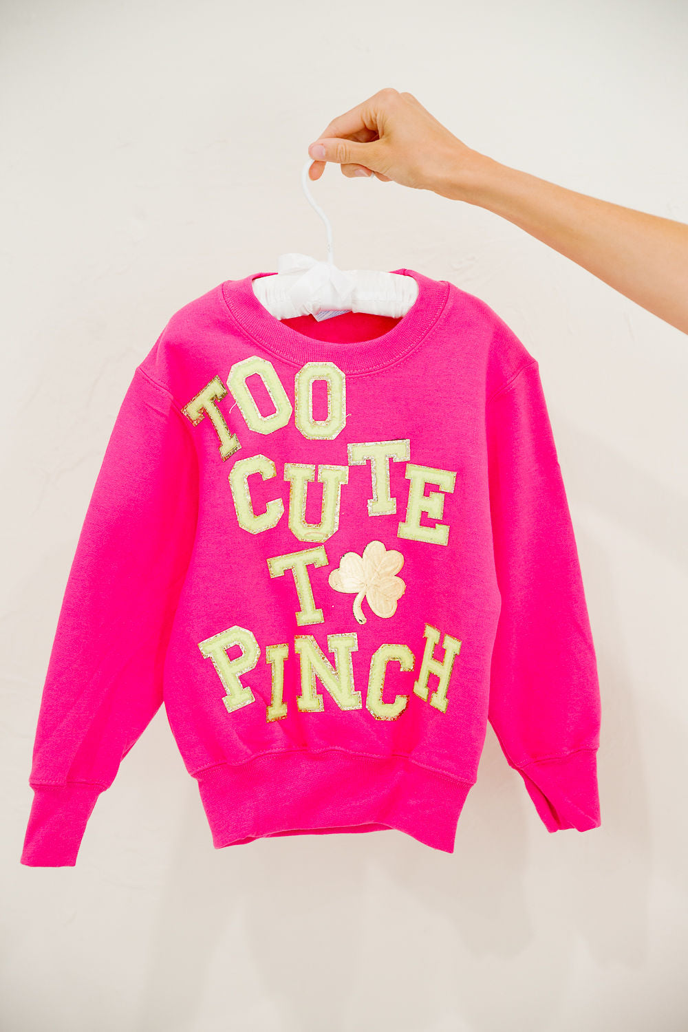 *MINI KIDS TOO CUTE TO PINCH PINK PULLOVER - XSMALL (2-4) PULLOVER Judith March