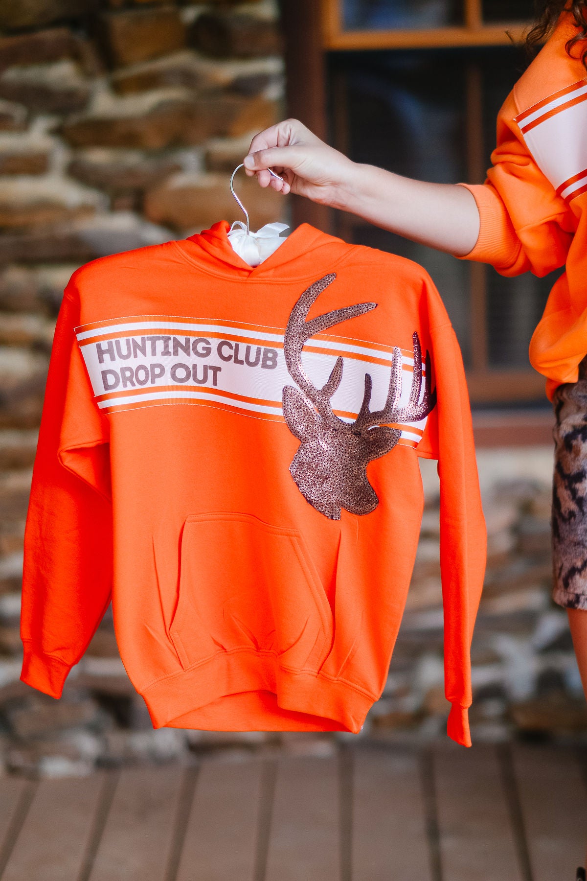 MINI KIDS HUNTING CLUB DROP OUT ORANGE HOODIE HOODIE Judith March