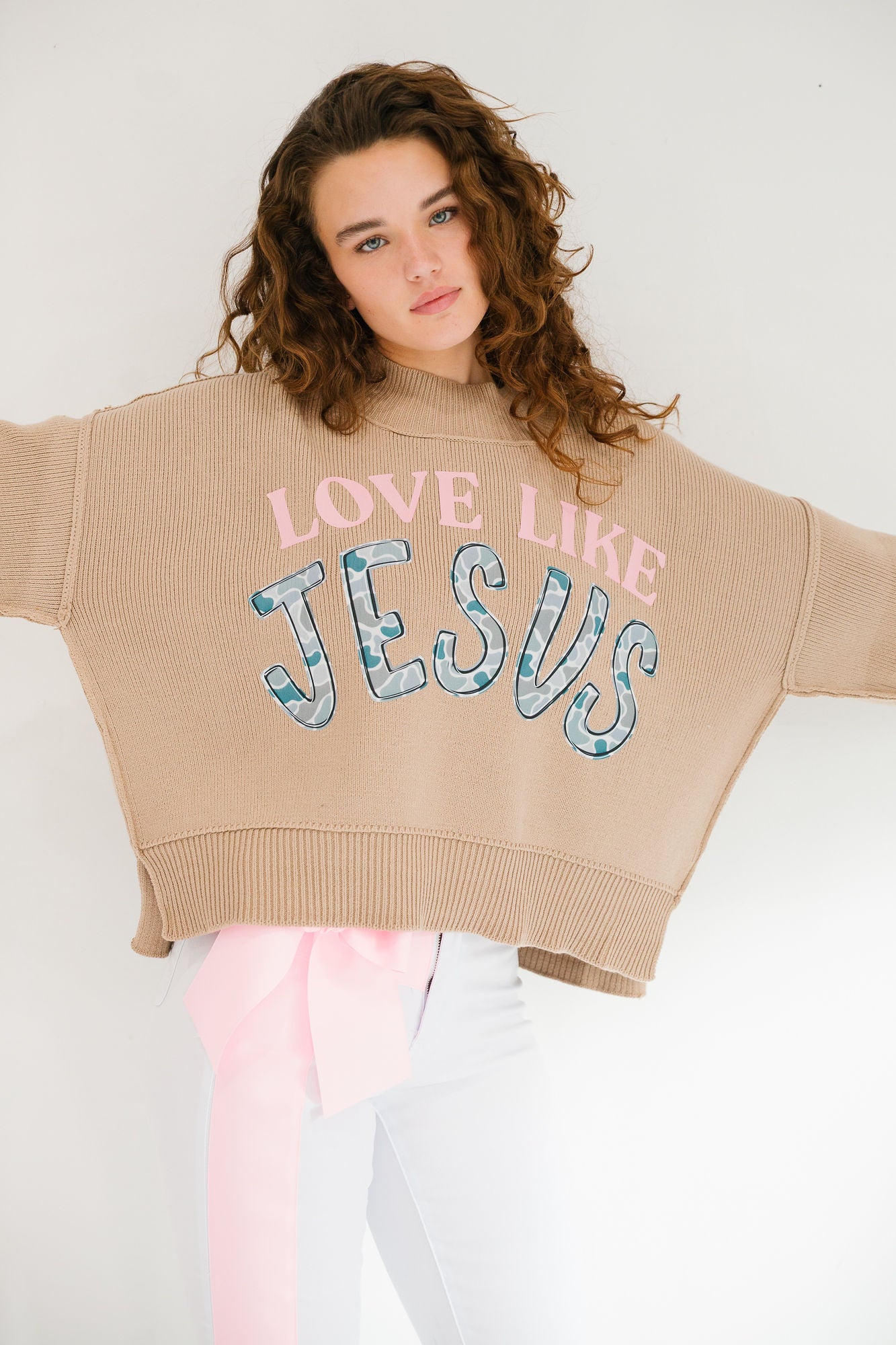 LOVE LIKE JESUS MOCHA SWEATER SWEATER Judith March