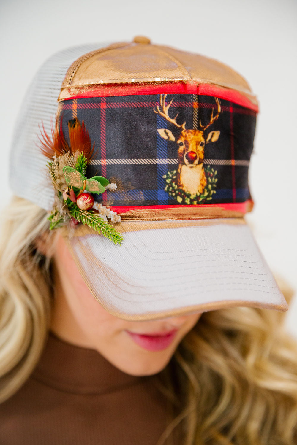 DASHING THROUGH THE SEASON STRUCTURED HAT TRUCKER HAT Judith March