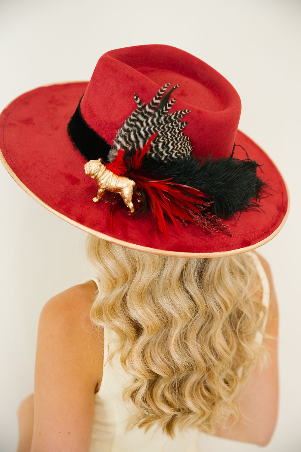 THE RED & BLACK RANCHER HAT RANCHER HAT Judith March
