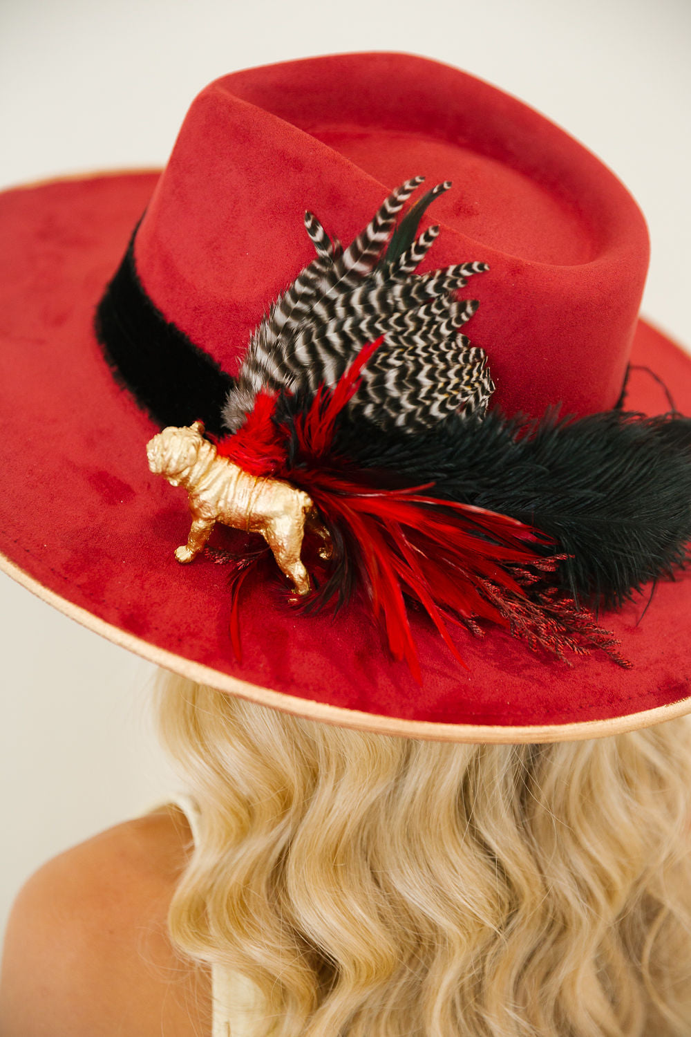 THE RED & BLACK RANCHER HAT RANCHER HAT Judith March