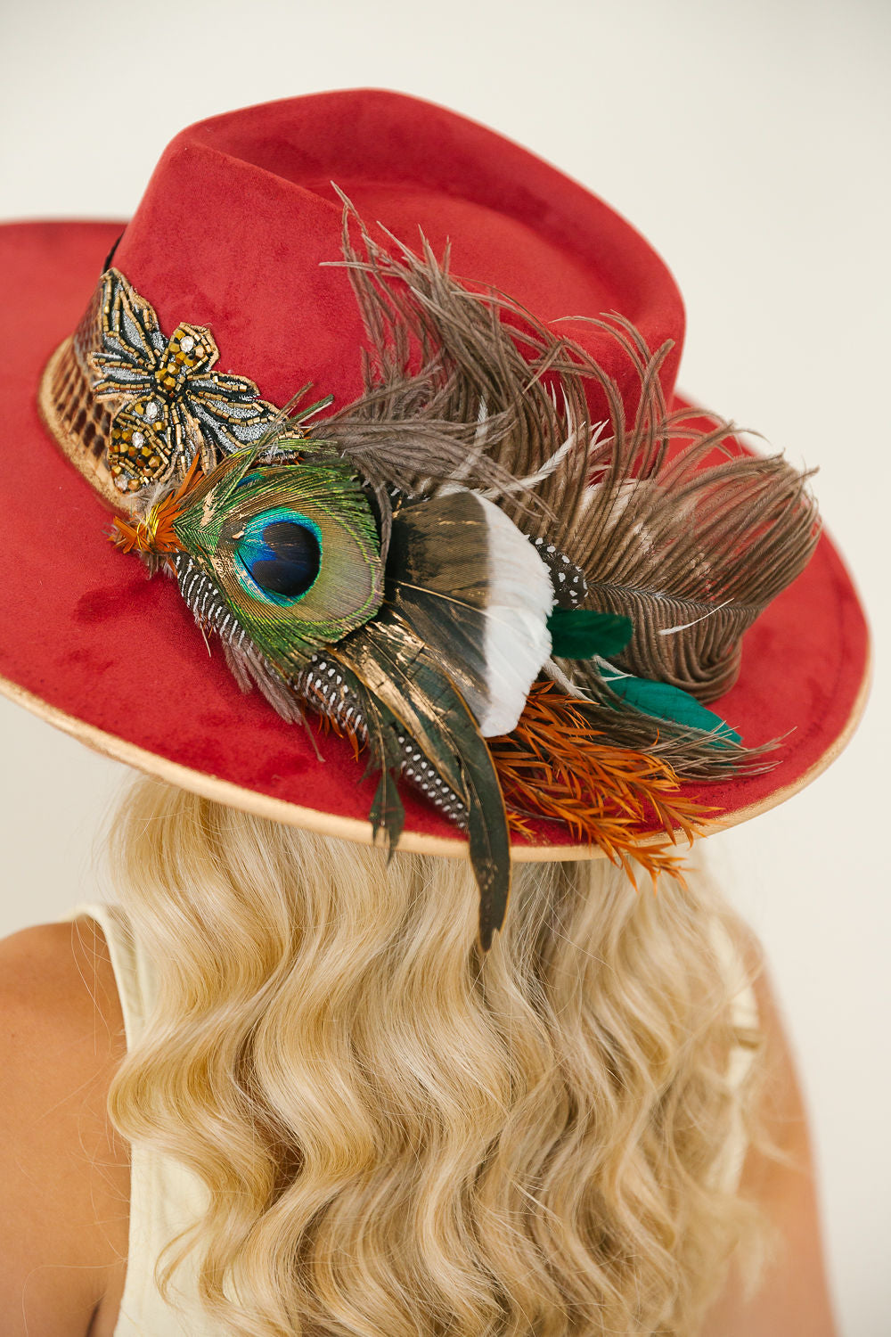 THE SCARLET SEASON RANCHER HAT RANCHER HAT Judith March
