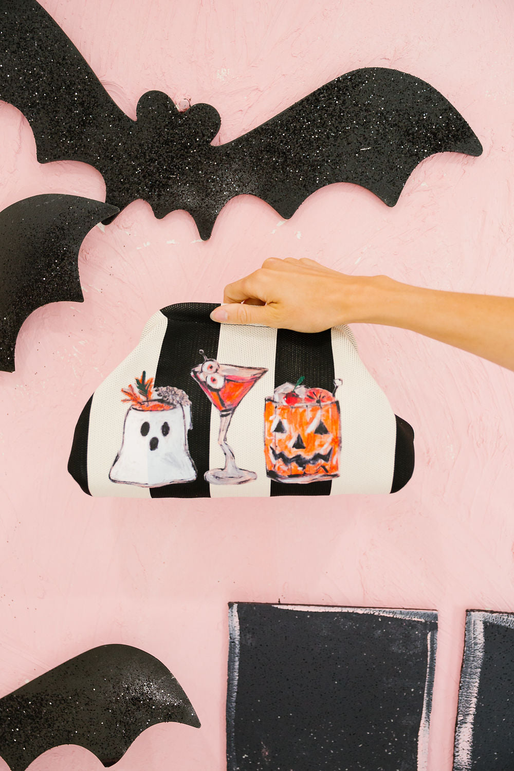 SPOOKY SIPS STRIPED CLUTCH PULLOVER Judith March