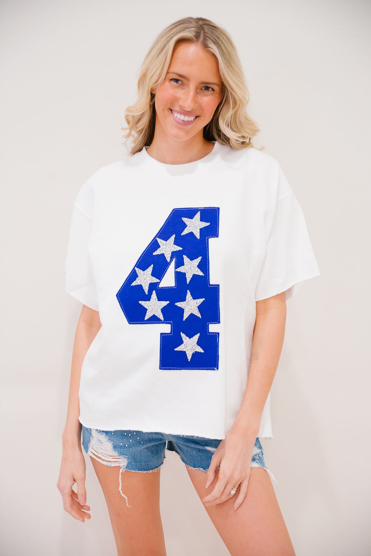 *ROYAL #4 WHITE PULLOVER - SMALL PULLOVER Judith March