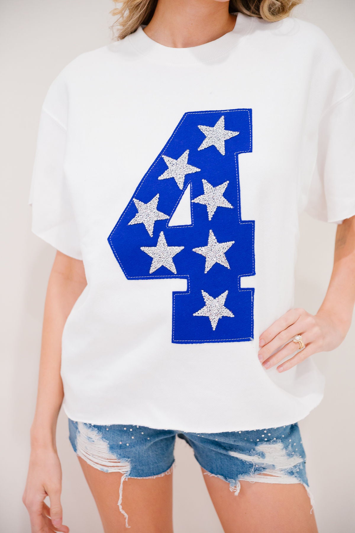 *ROYAL #4 WHITE PULLOVER - SMALL PULLOVER Judith March