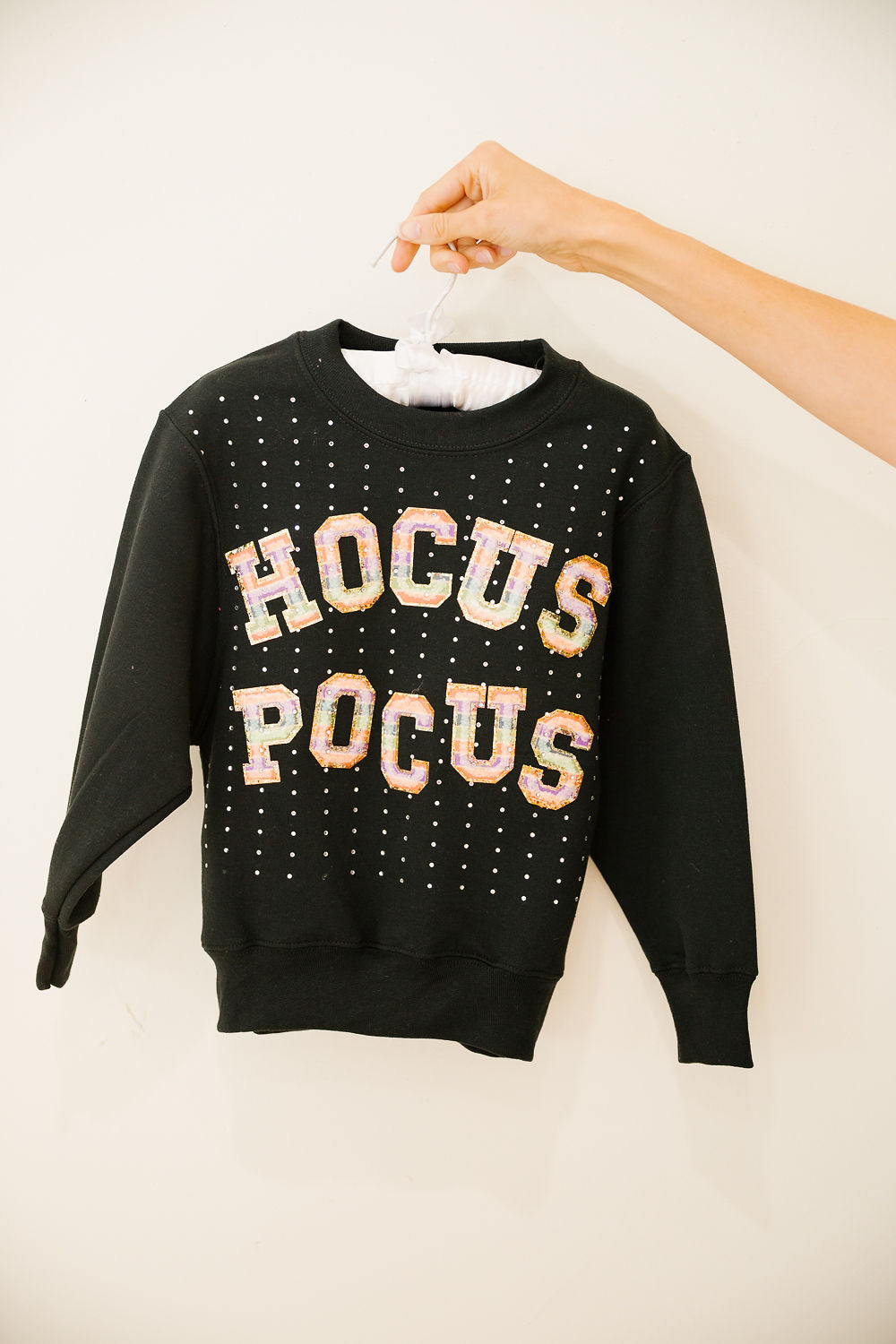MINI KIDS HOCUS POCUS SPARKLE BLACK PULLOVER PULLOVER Judith March