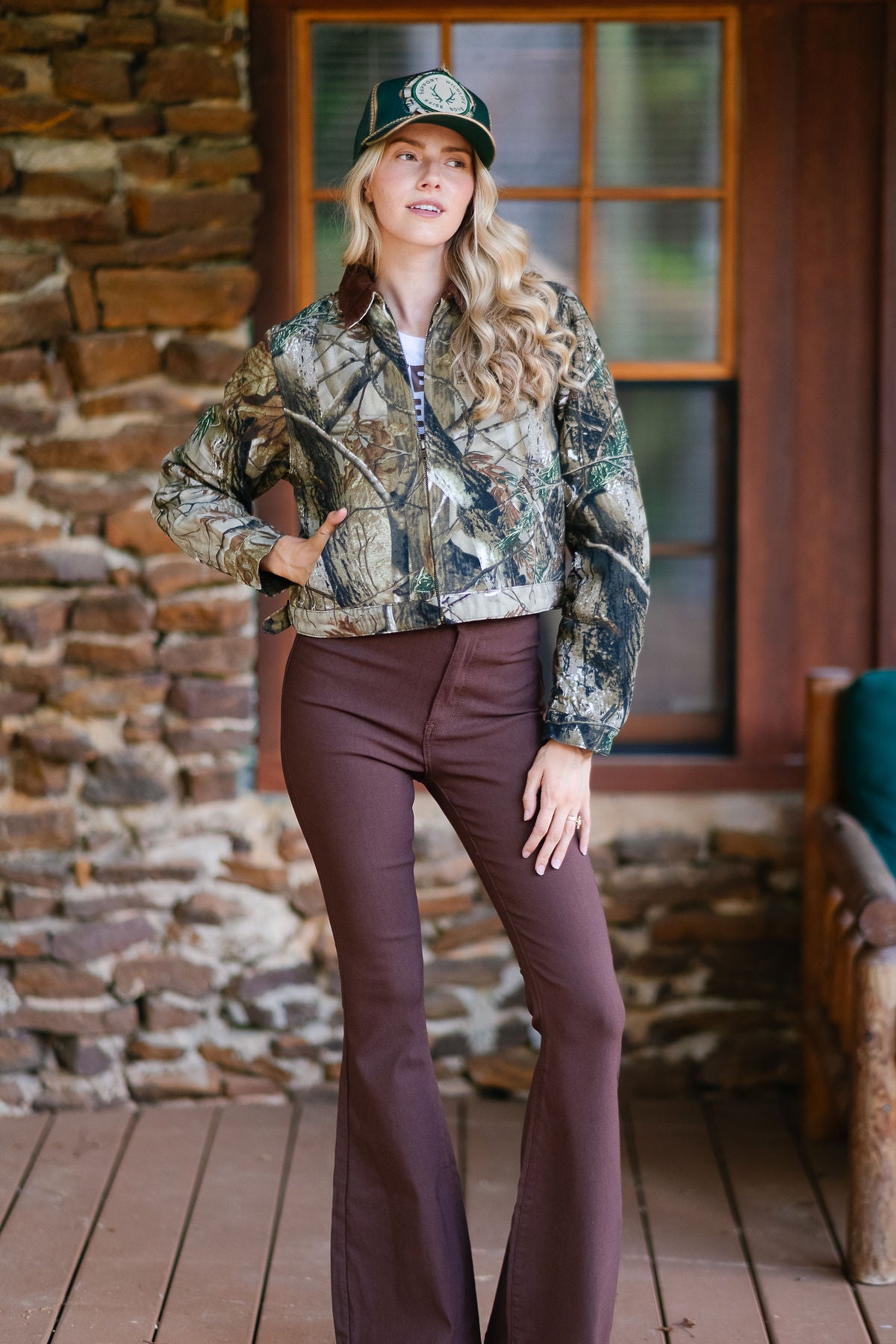 THE CHOCOLATE CHIC FLARES FLARES Judith March