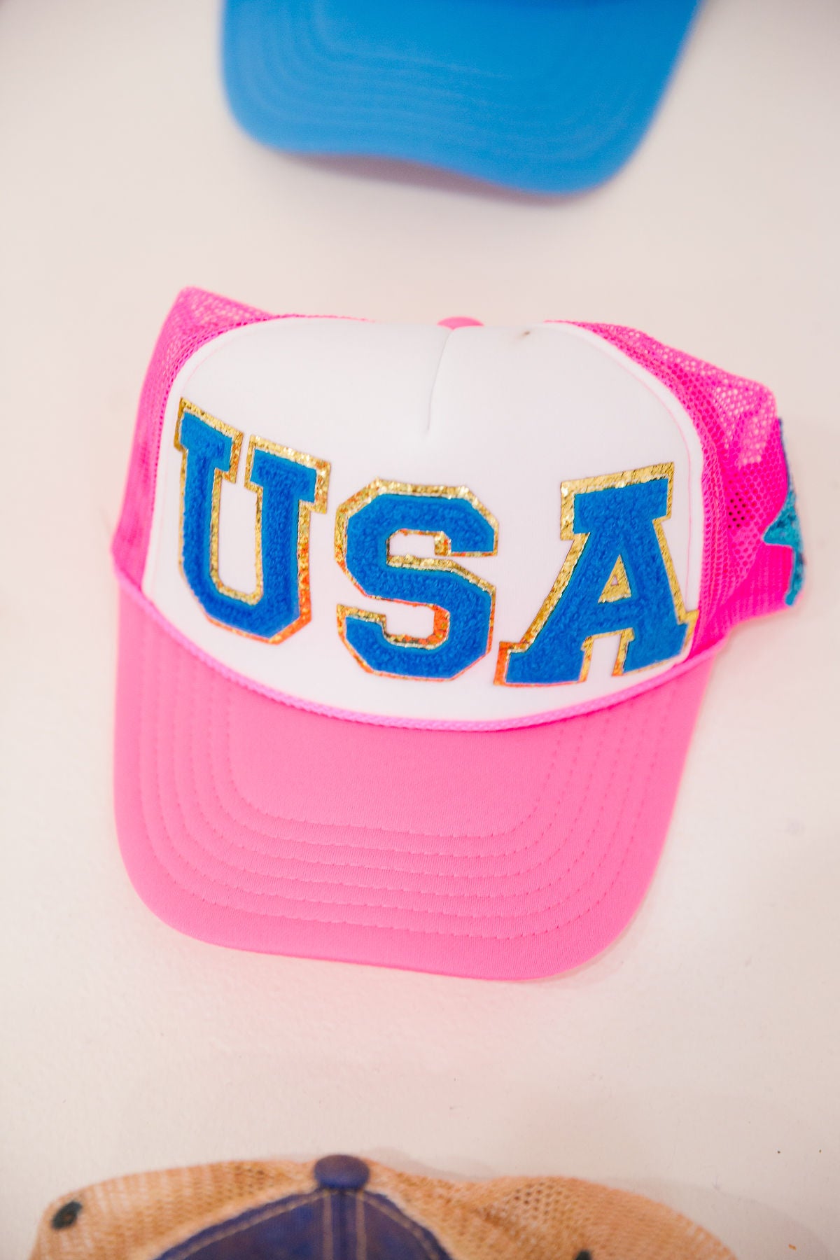 *USA PINK TRUCKER HAT HAT Judith March