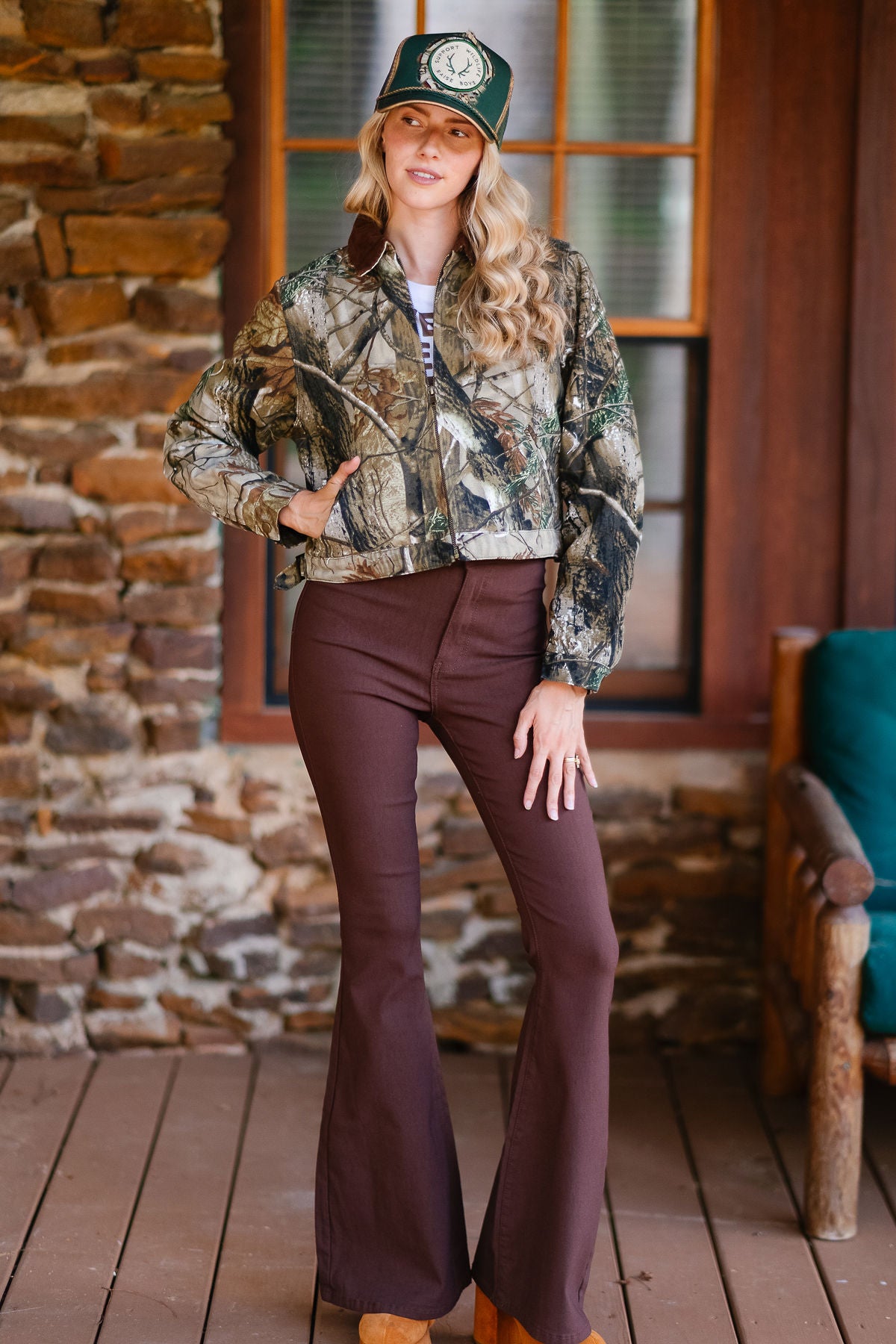THE BACKWOODS BEAUTY CAMO JACKET JACKET Judith March