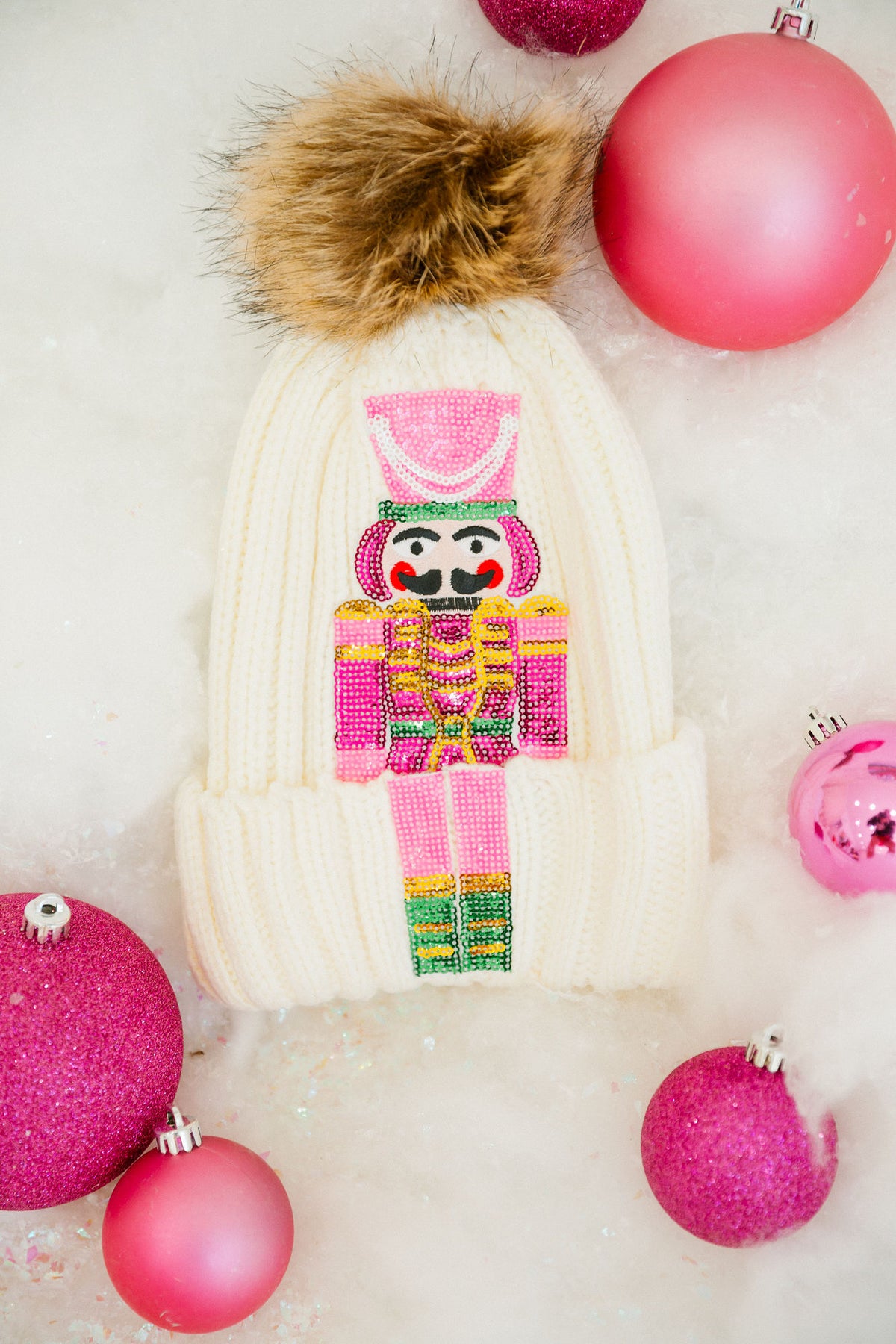 NUTCRACKER CUTIE CREAM BEANIE BEANIE Judith March
