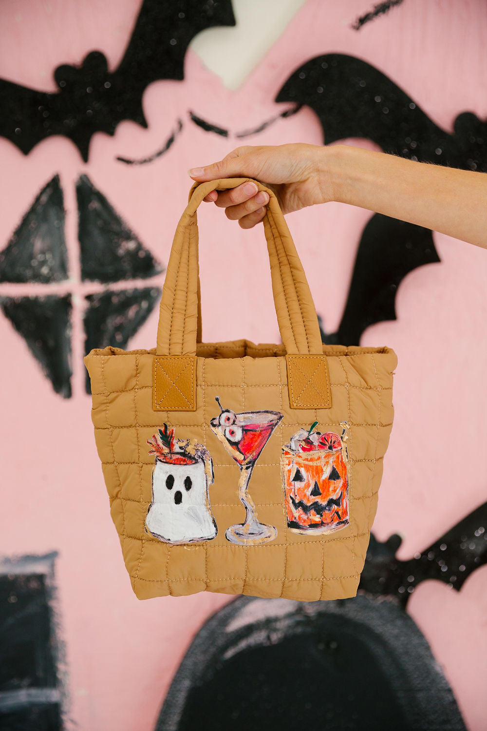 SPOOKY SPIRITS TAN TOTE Clutch Judith March