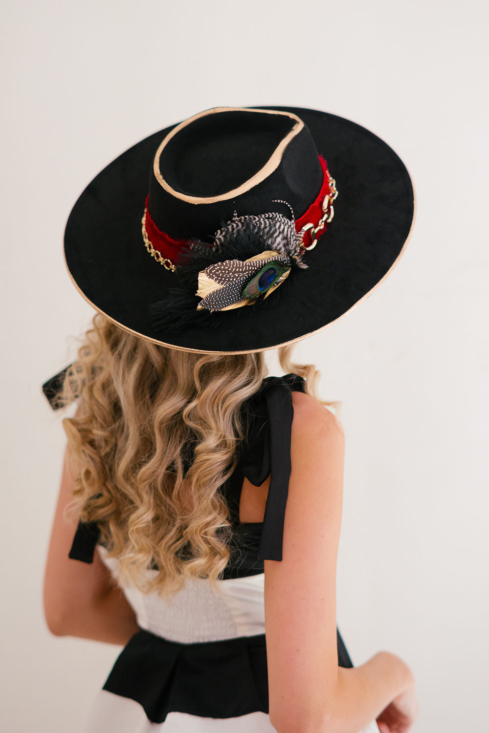 CRIMSON REIGN RANCHER HAT RANCHER HAT Judith March