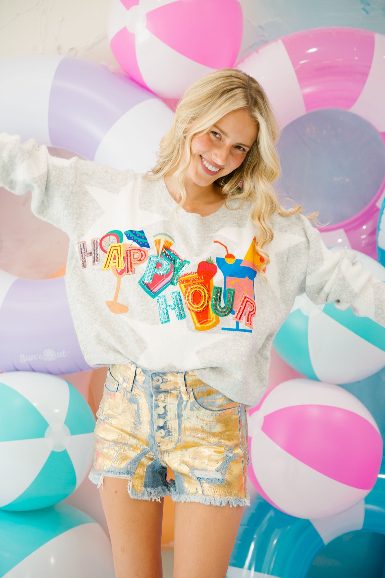 HAPPY HOUR STAR SWEATER SWEATER Judith March