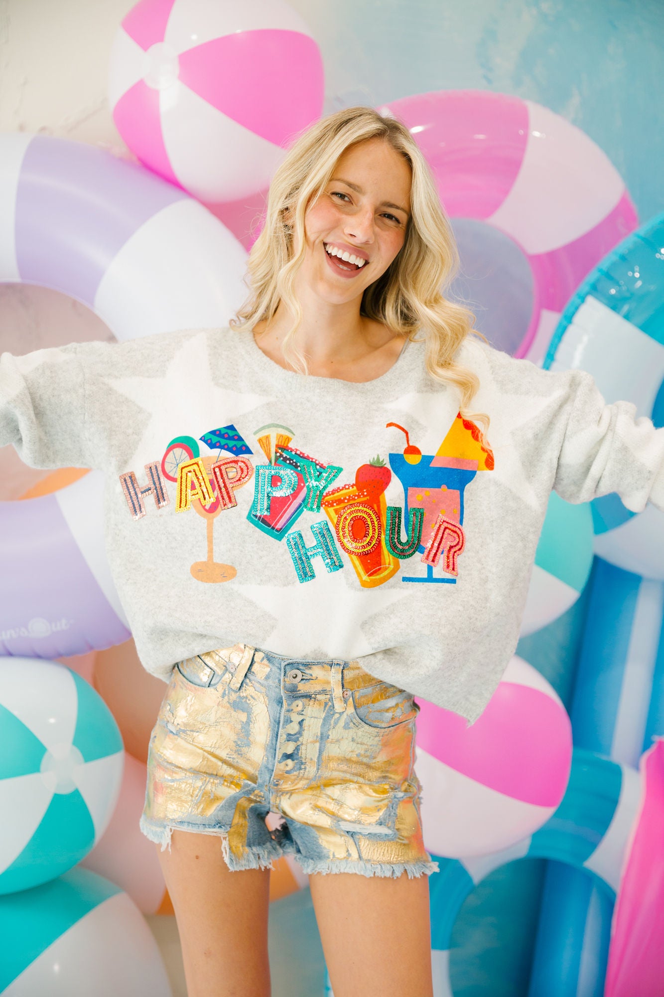 HAPPY HOUR STAR SWEATER SWEATER Judith March