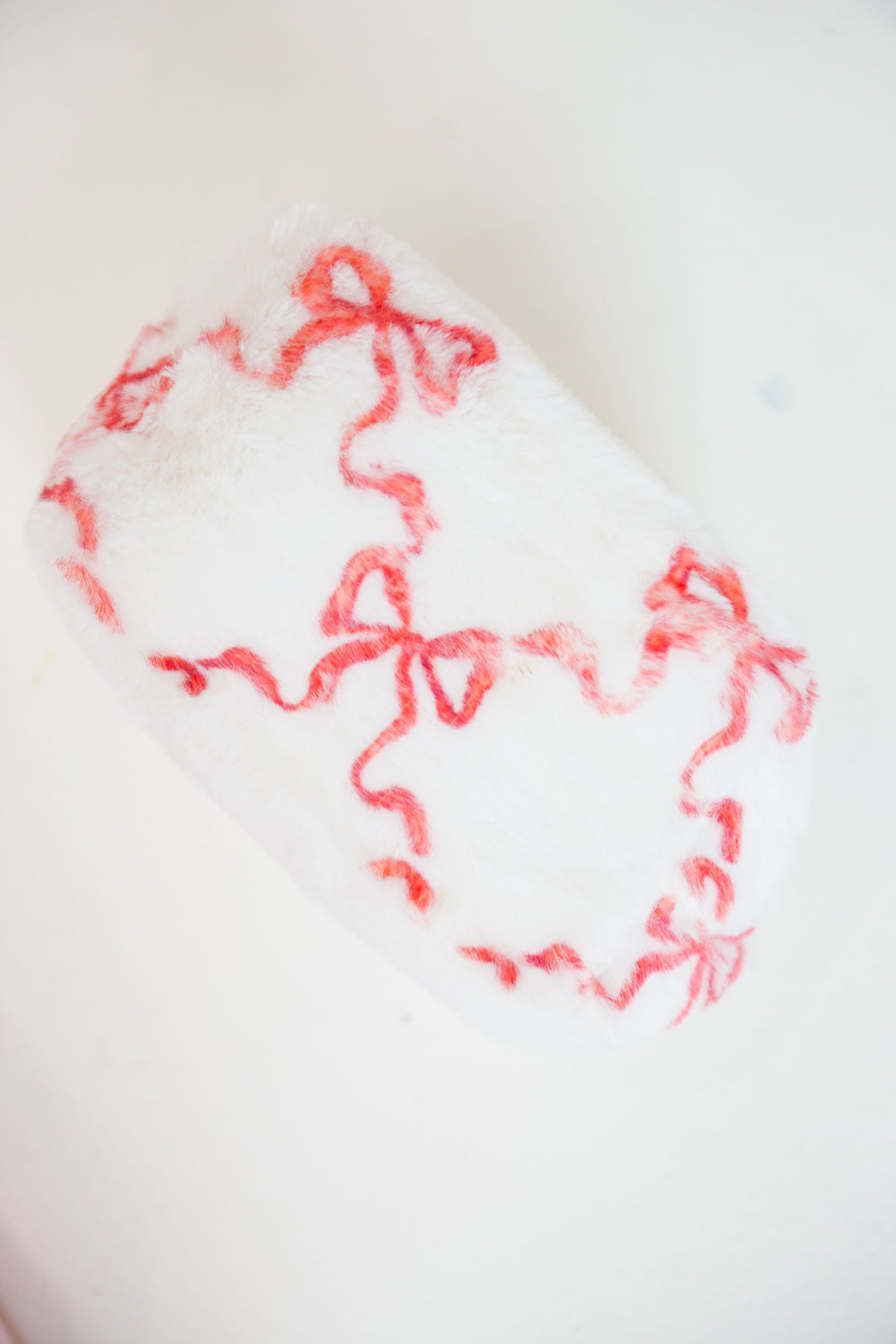 *RED BOWS FUZZY BAG BAG Judith March