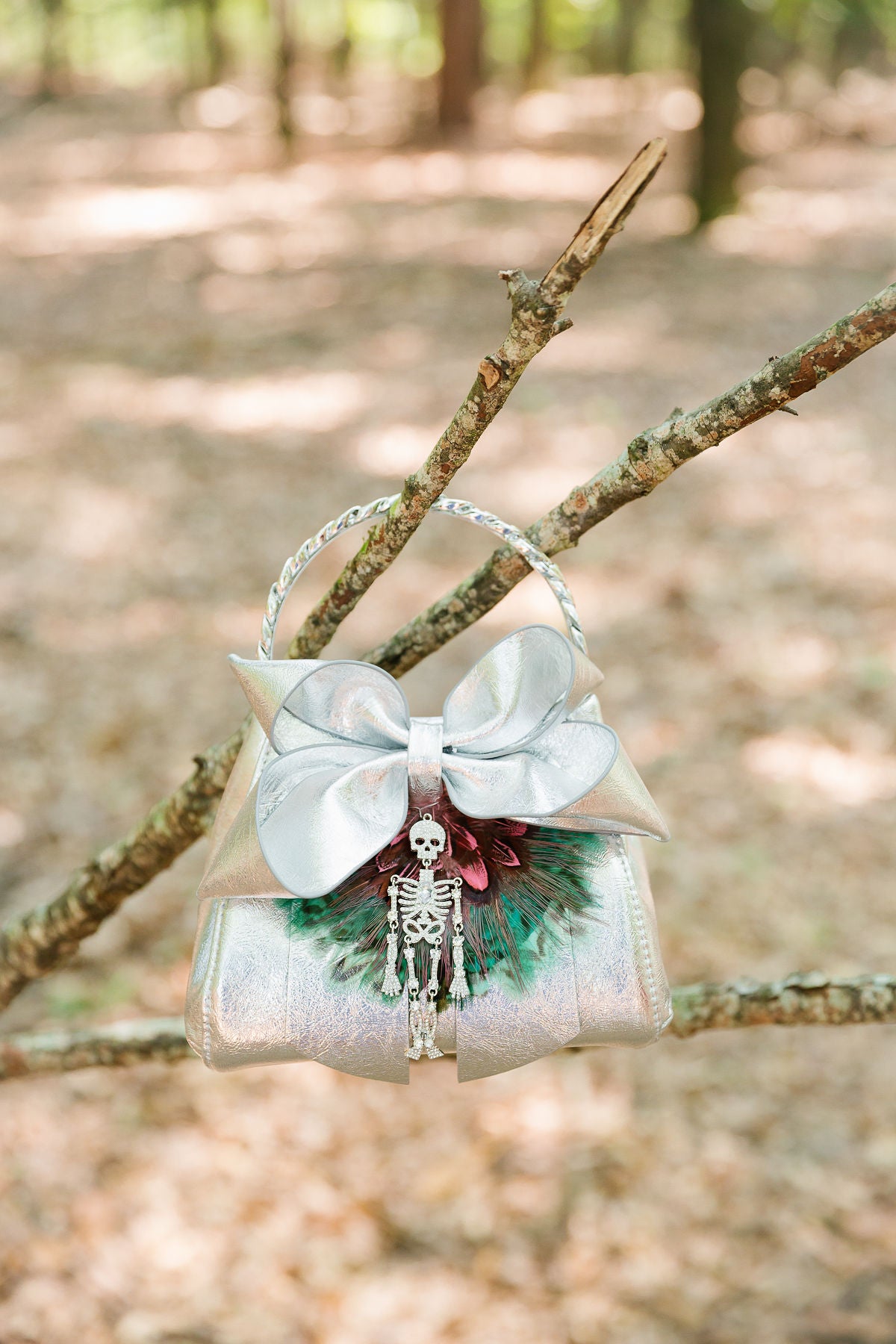 SILVER BONES BOW BAG Clutch Judith March