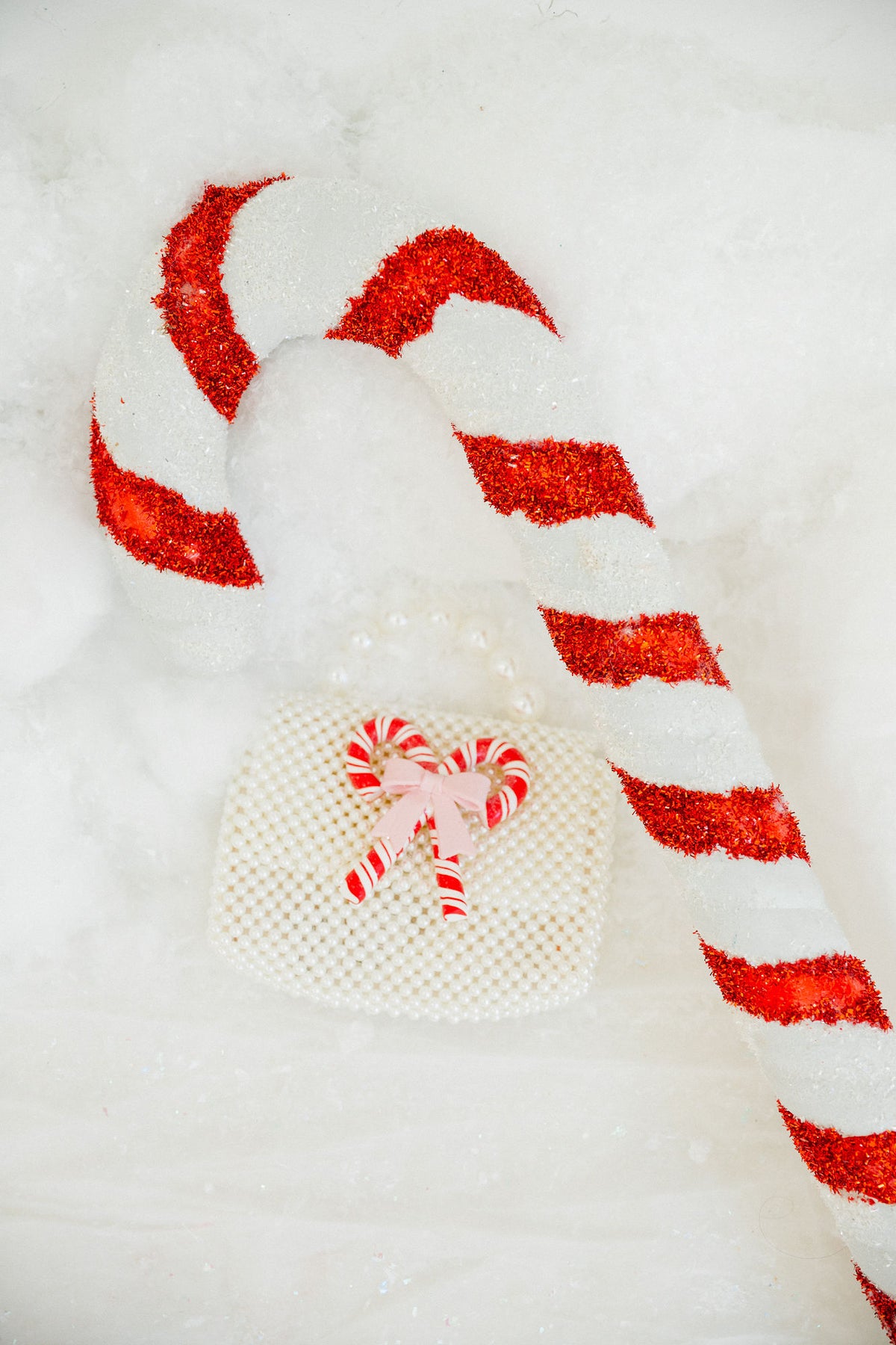 PEPPERMINT PEARL CLUTCH Clutch Judith March