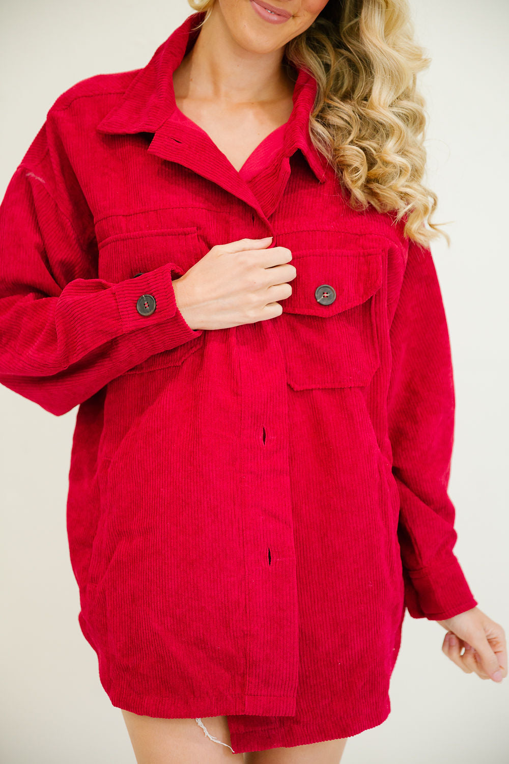*ROCK N ROLL RED BUTTON DOWN - LARGE PULLOVER Judith March