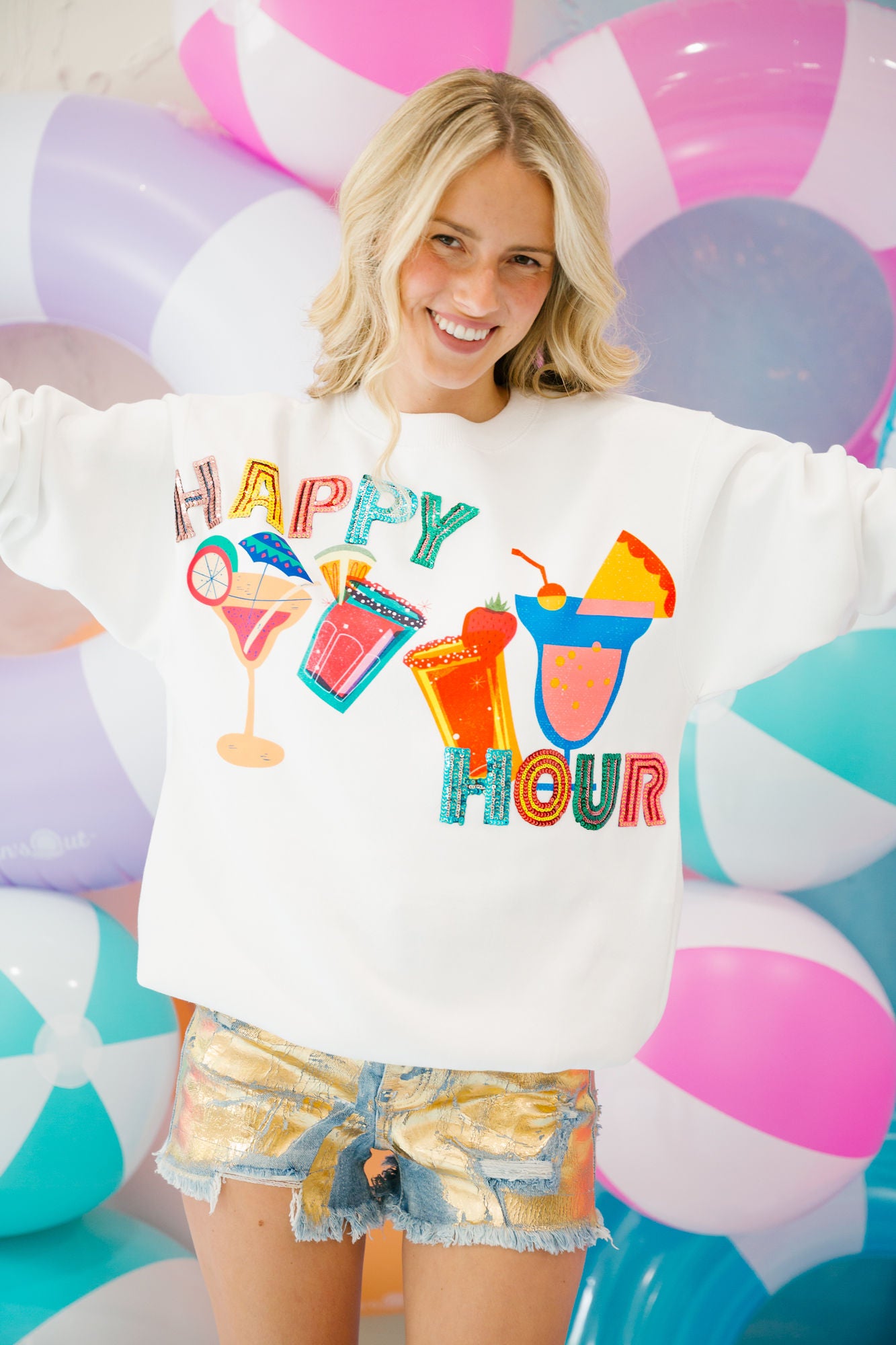 HAPPY HOUR WHITE PULLOVER SWEATER Judith March