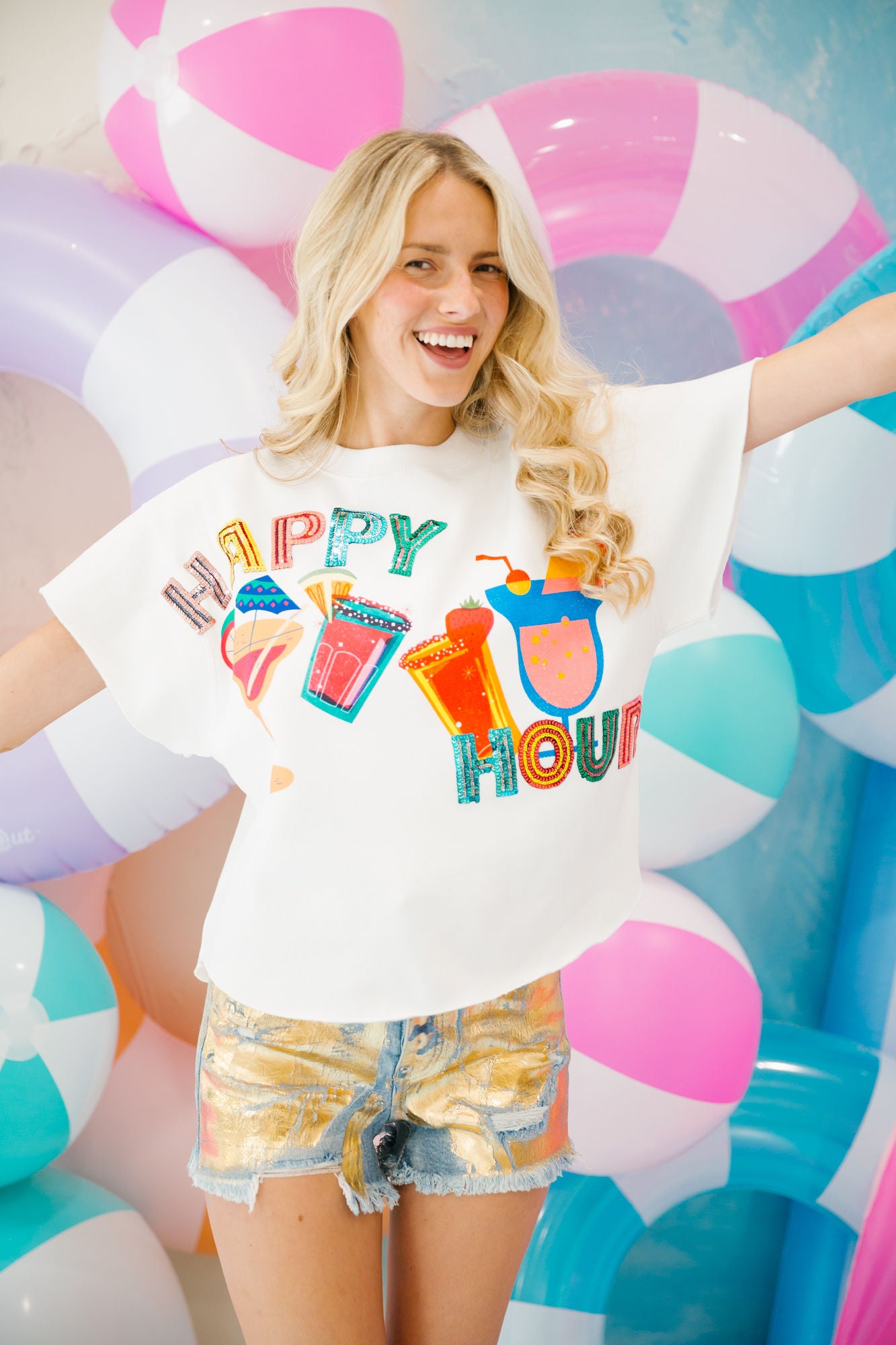 HAPPY HOUR WHITE PULLOVER SWEATER Judith March