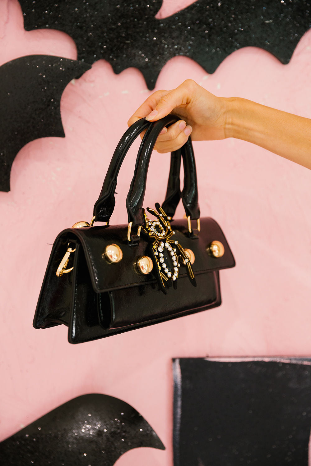 WEB OF LUXURY HANDBAG Clutch Judith March