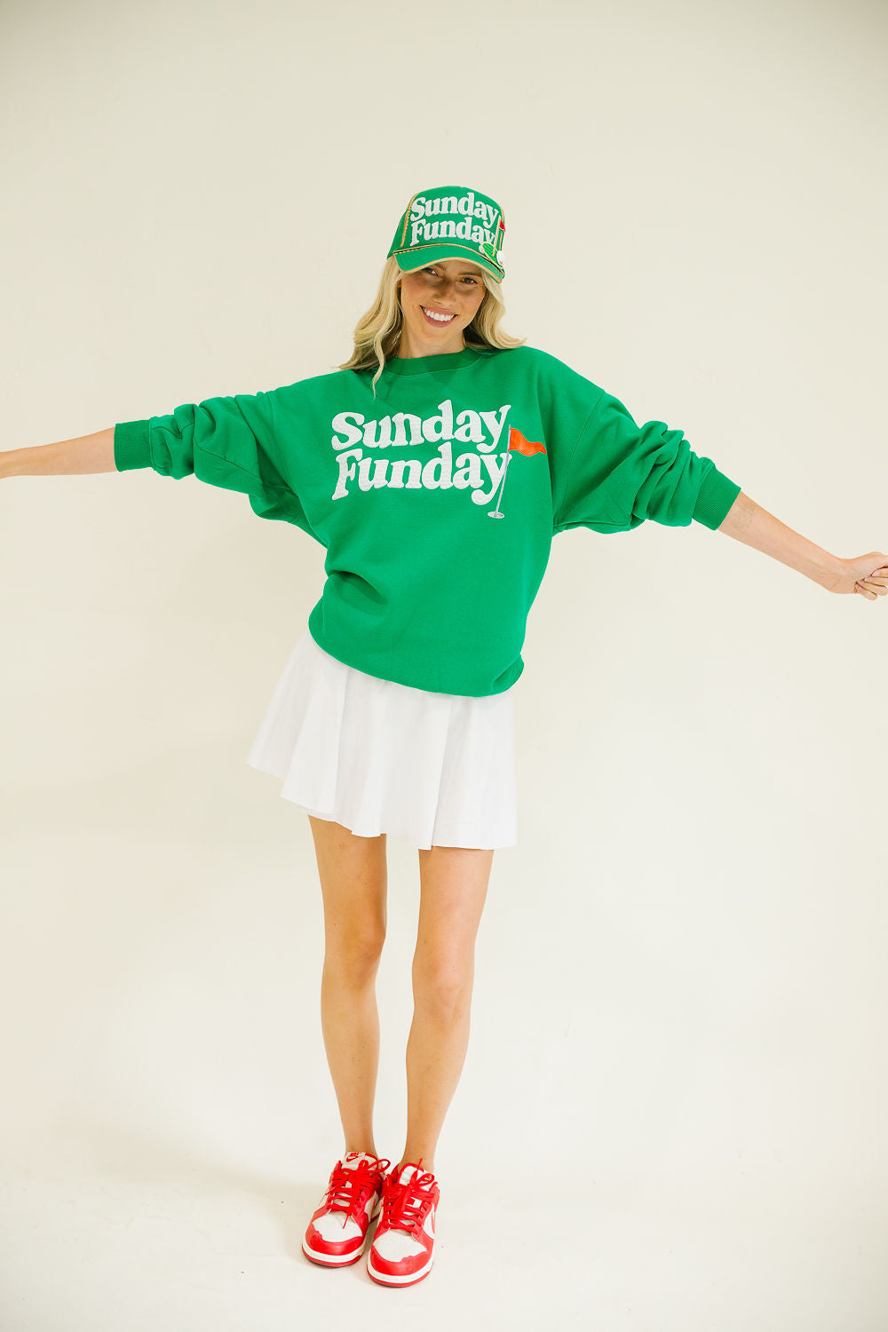 SUNDAY FUNDAY GOLF PULLOVER PULLOVER Judith March