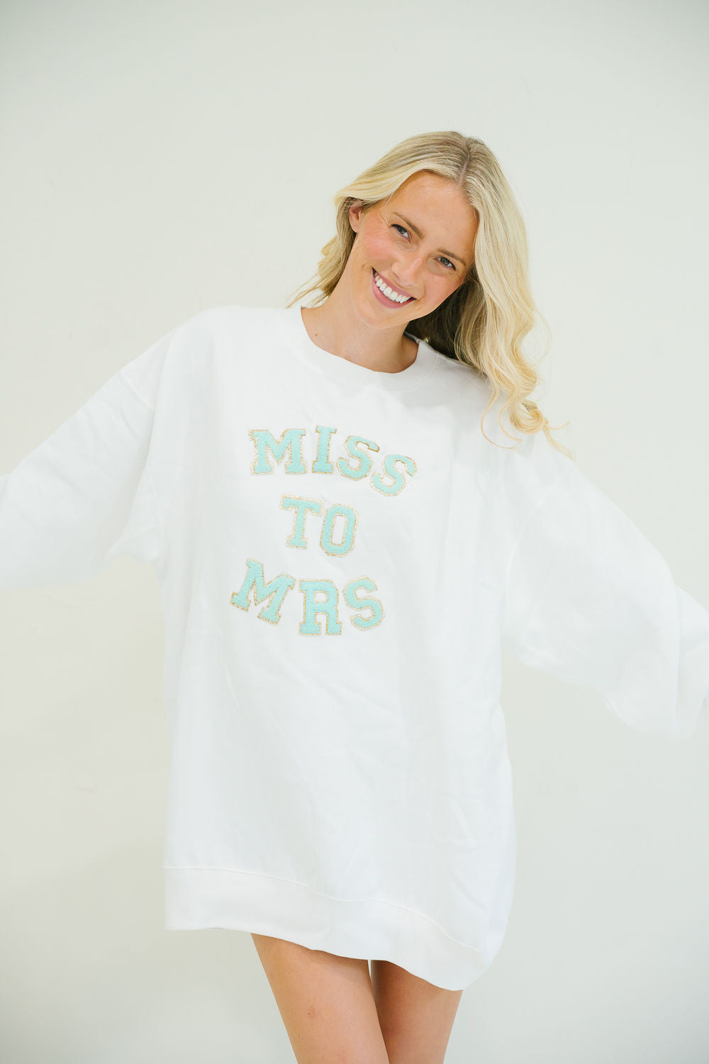 *MISS TO MRS WHITE PULLOVER - LARGE PULLOVER Judith March